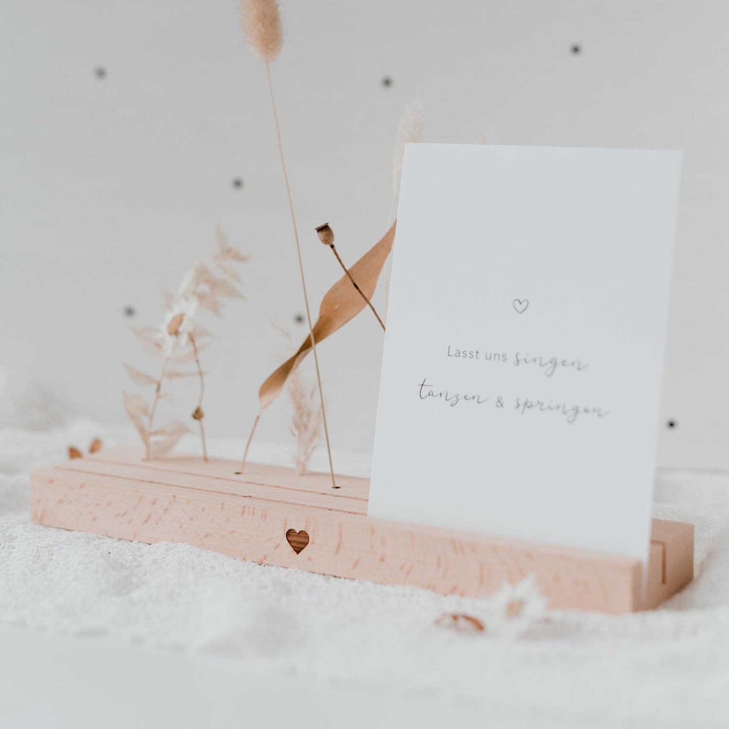 Flower & Card stand 25cm heart natural - Eulenschnitt