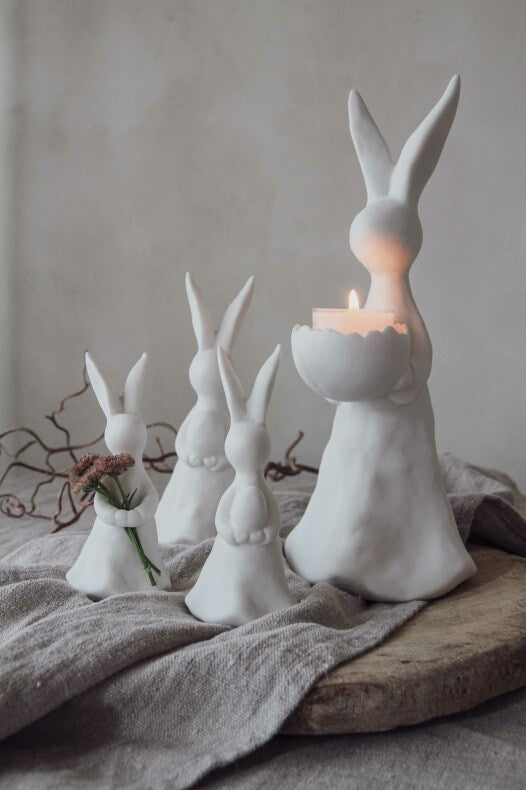 Hase mit Ei klein - Majas Cottage