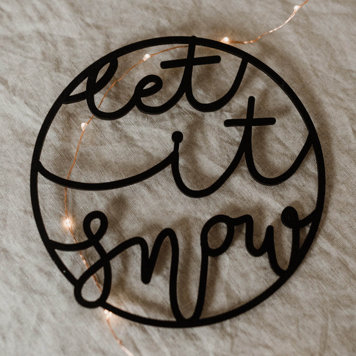 Holzkranz "Let it snow" schwarz - Eulenschnitt