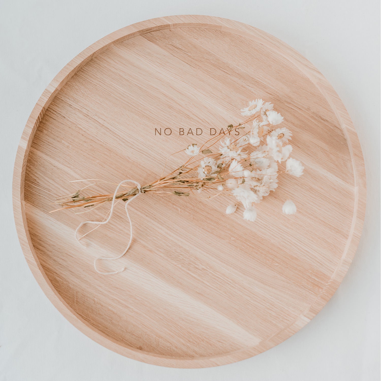 Holztablett "NO BAD DAYS" Eiche - Eulenschnitt