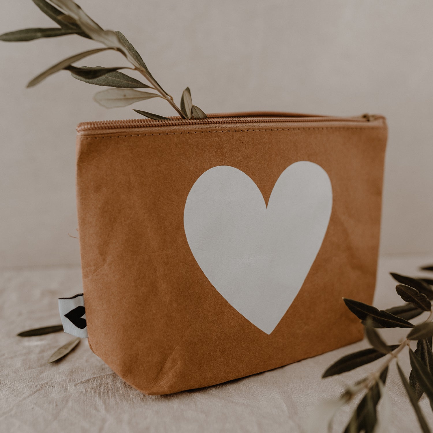 Trousse cuore grande marrone - Eulenschnitt