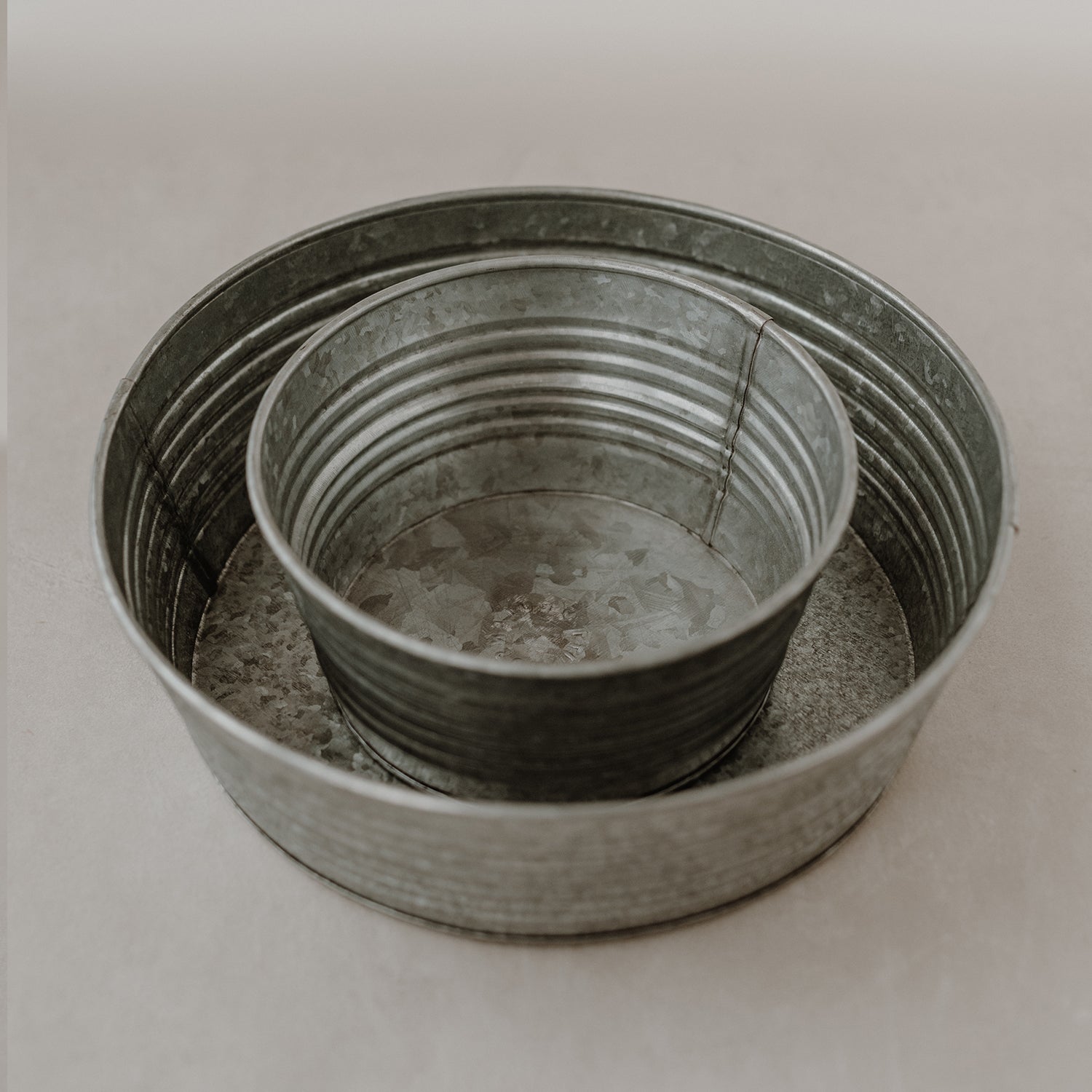 Metallbox rund 30cm - Eulenschnitt