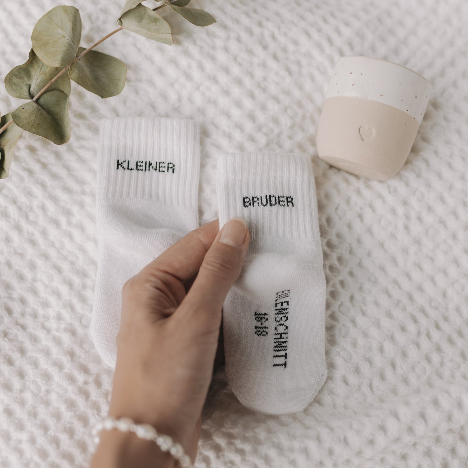 Babysocken "kleiner Bruder" weiss 16–18 - Eulenschnitt