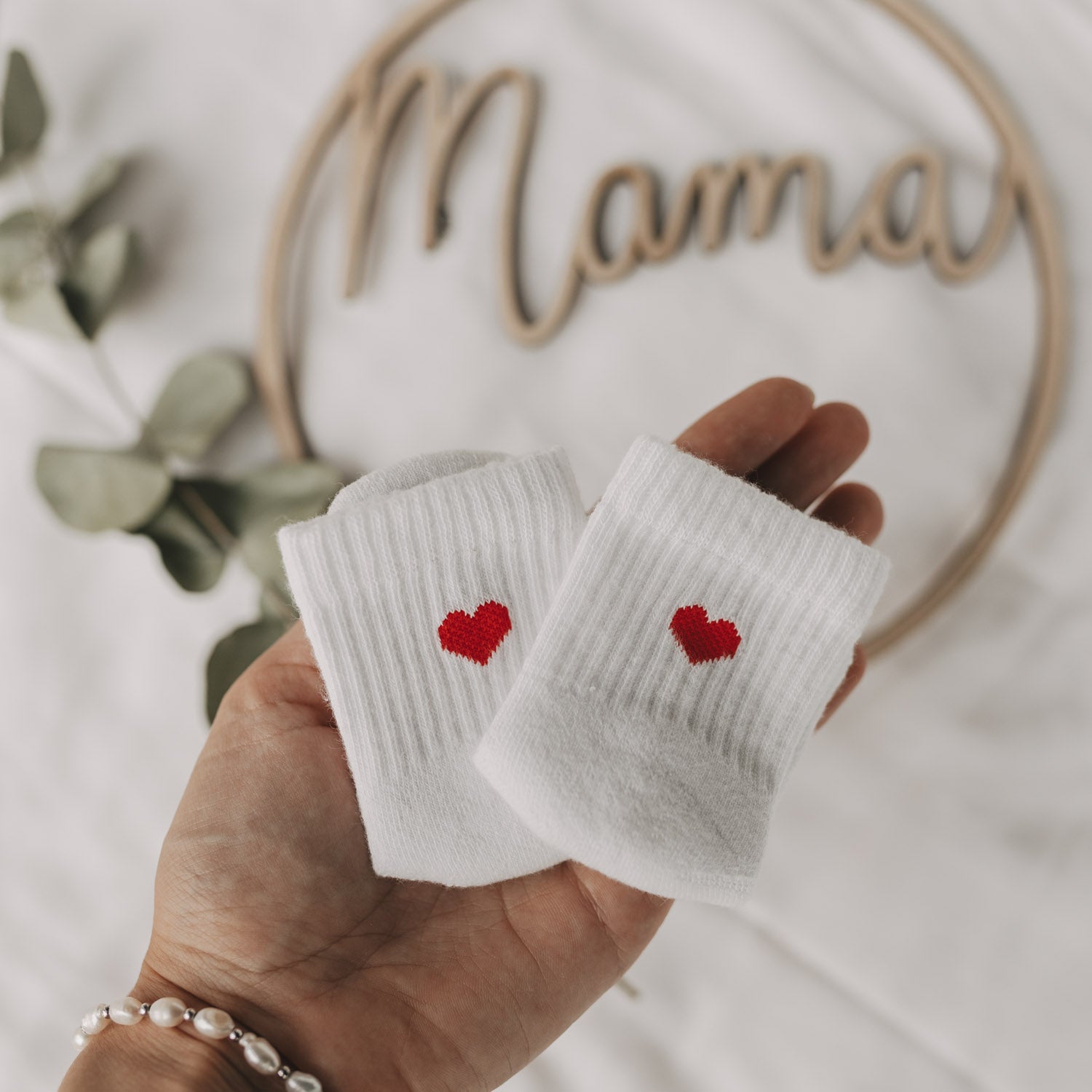 Babysocken rotes Herz weiss 16–18 - Eulenschnitt
