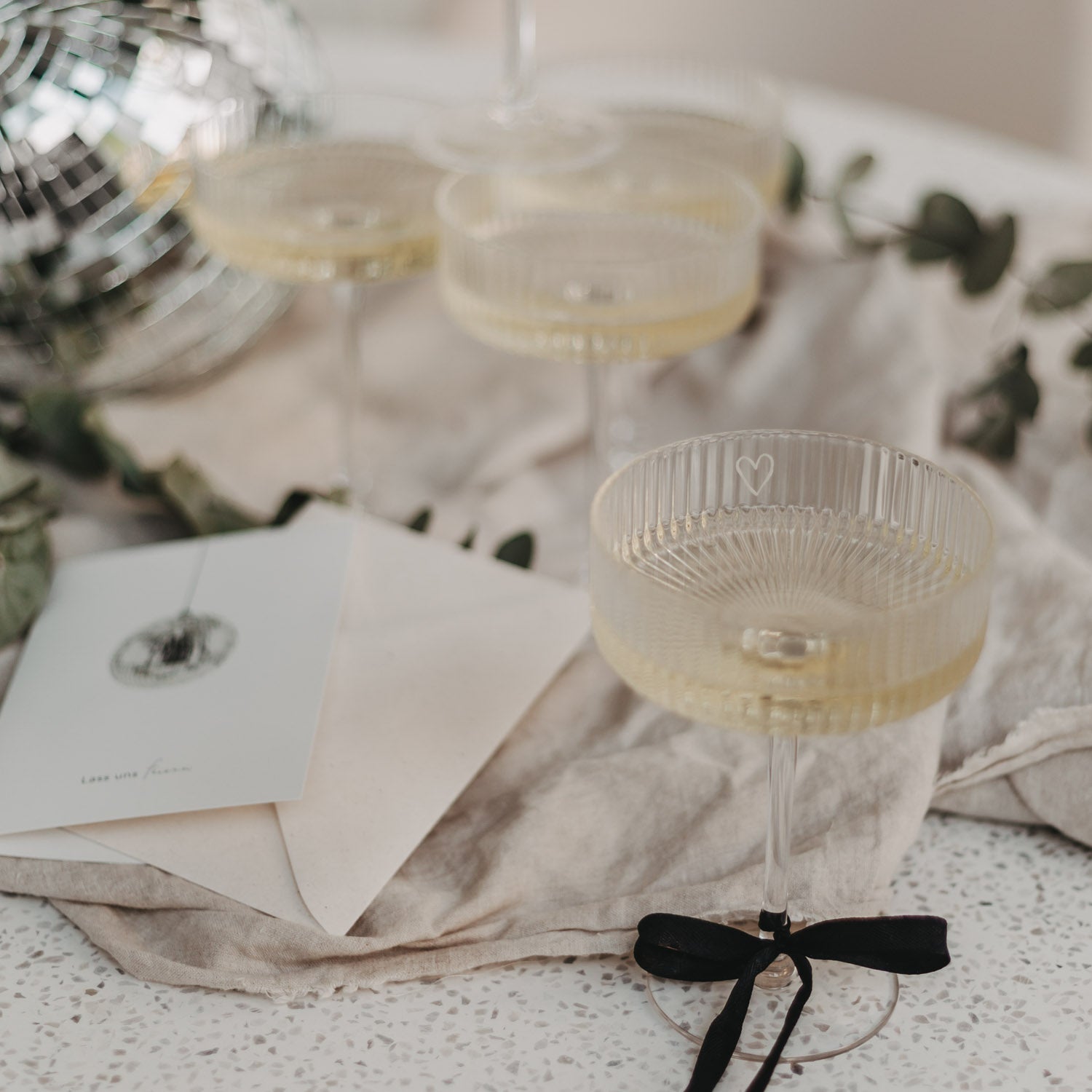 Champagnerglas Herz weiss - Eulenschnitt