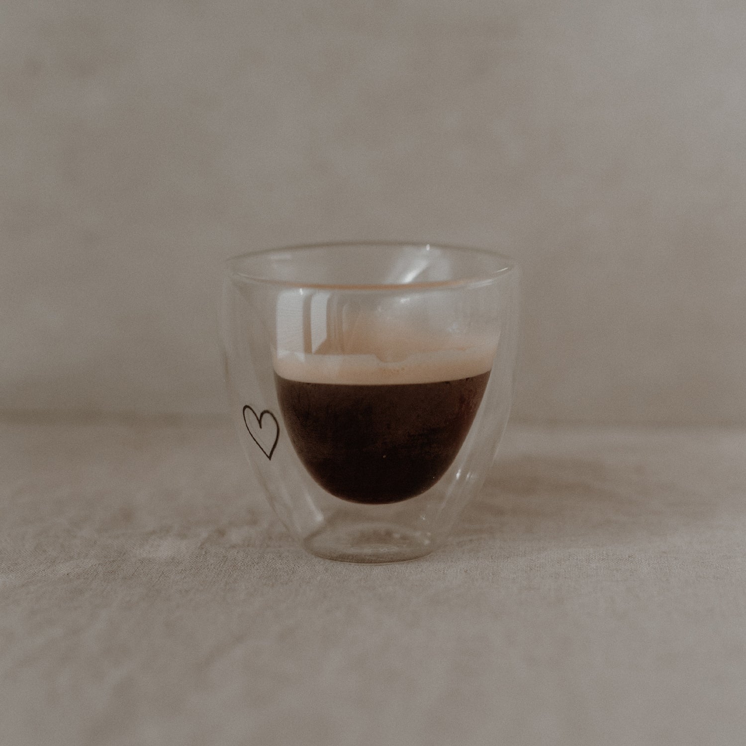 Doppelwandiges Herzglas Herz 150ml schwarz - Eulenschnitt