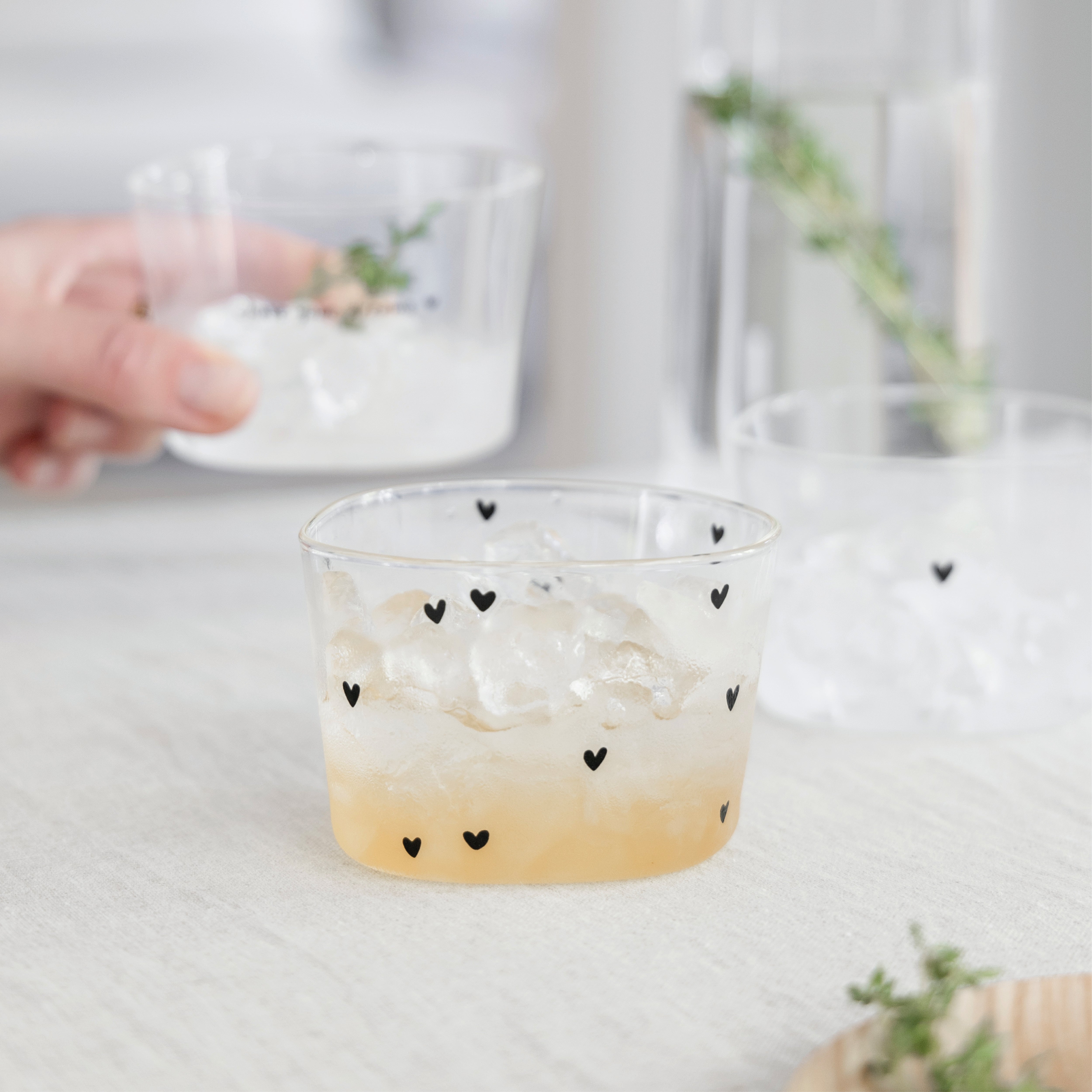 Glas "hearts" 200ml - Bastion Collections
