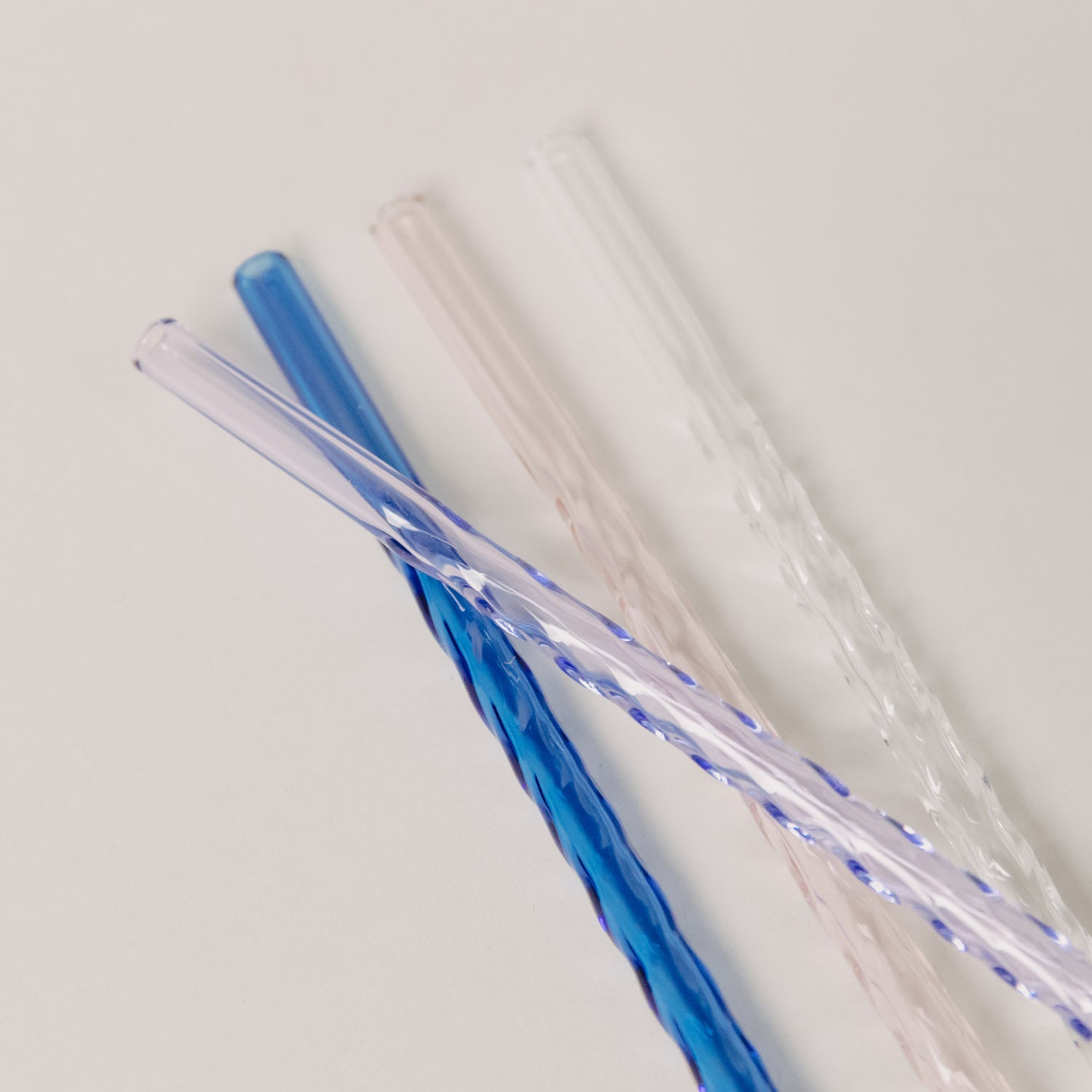 Glasstrohhalm gedreht 20cm rosa 4er Set - Eulenschnitt