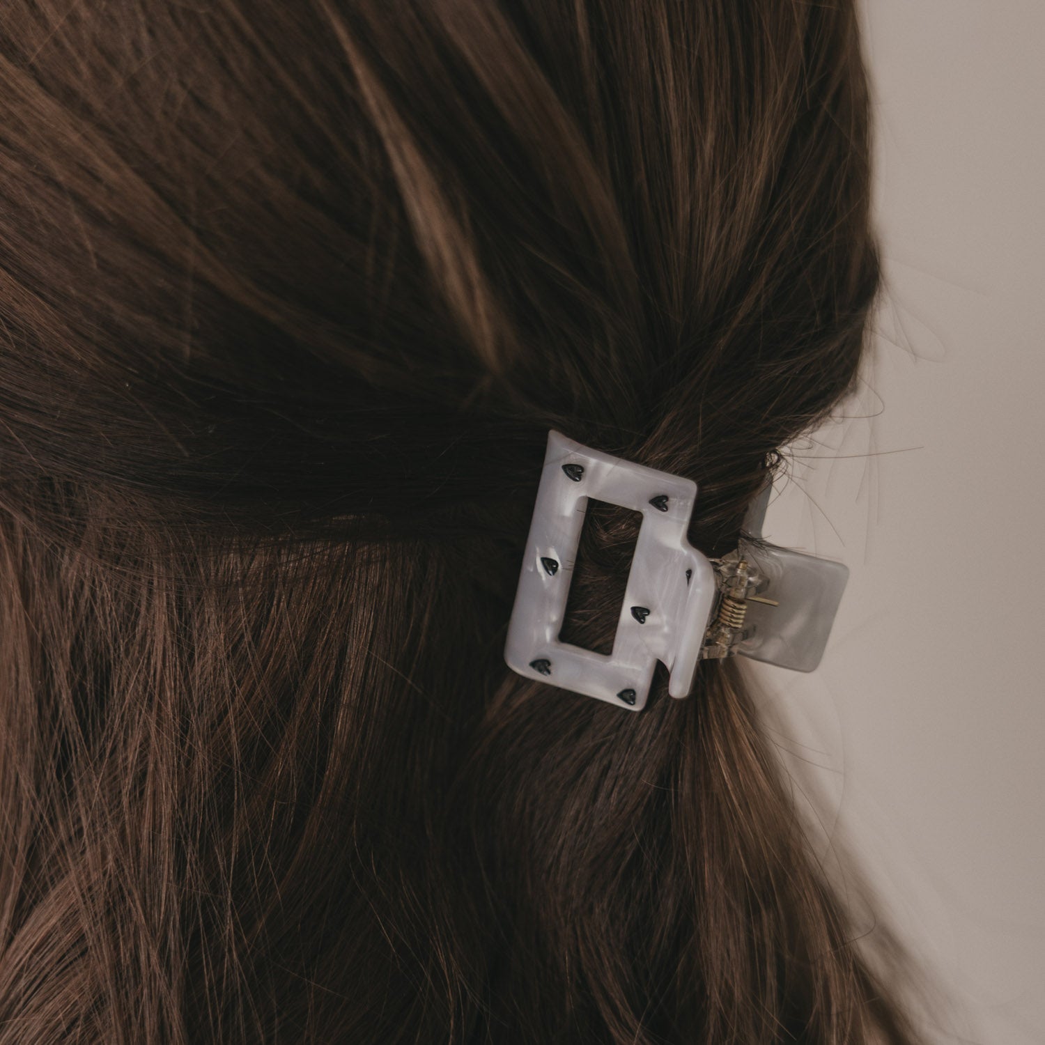 Fermaglio per capelli cuori squadrati nero perla piccolo - Eulenschnitt