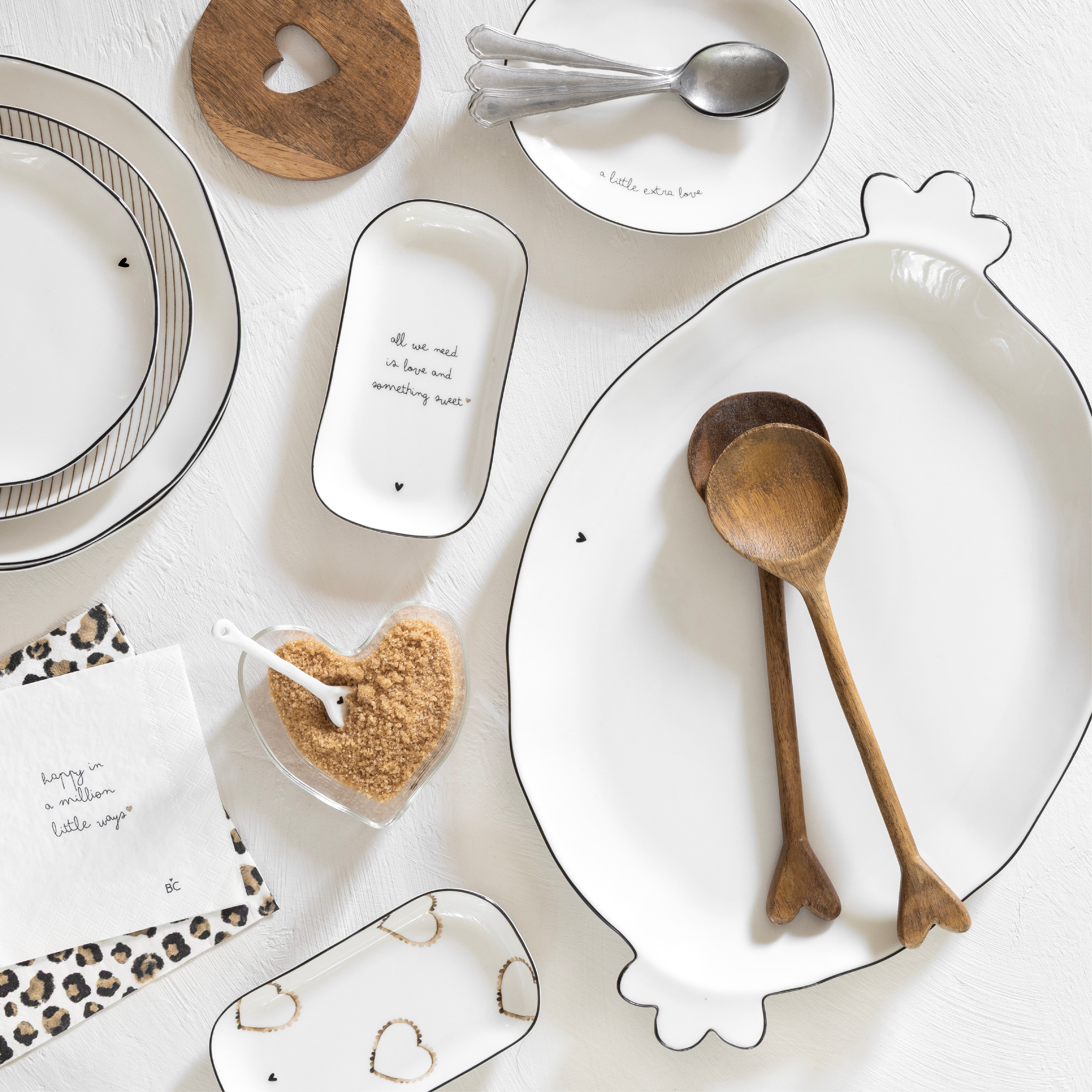 Herzschale "heart" mittel schwarz - Bastion Collections