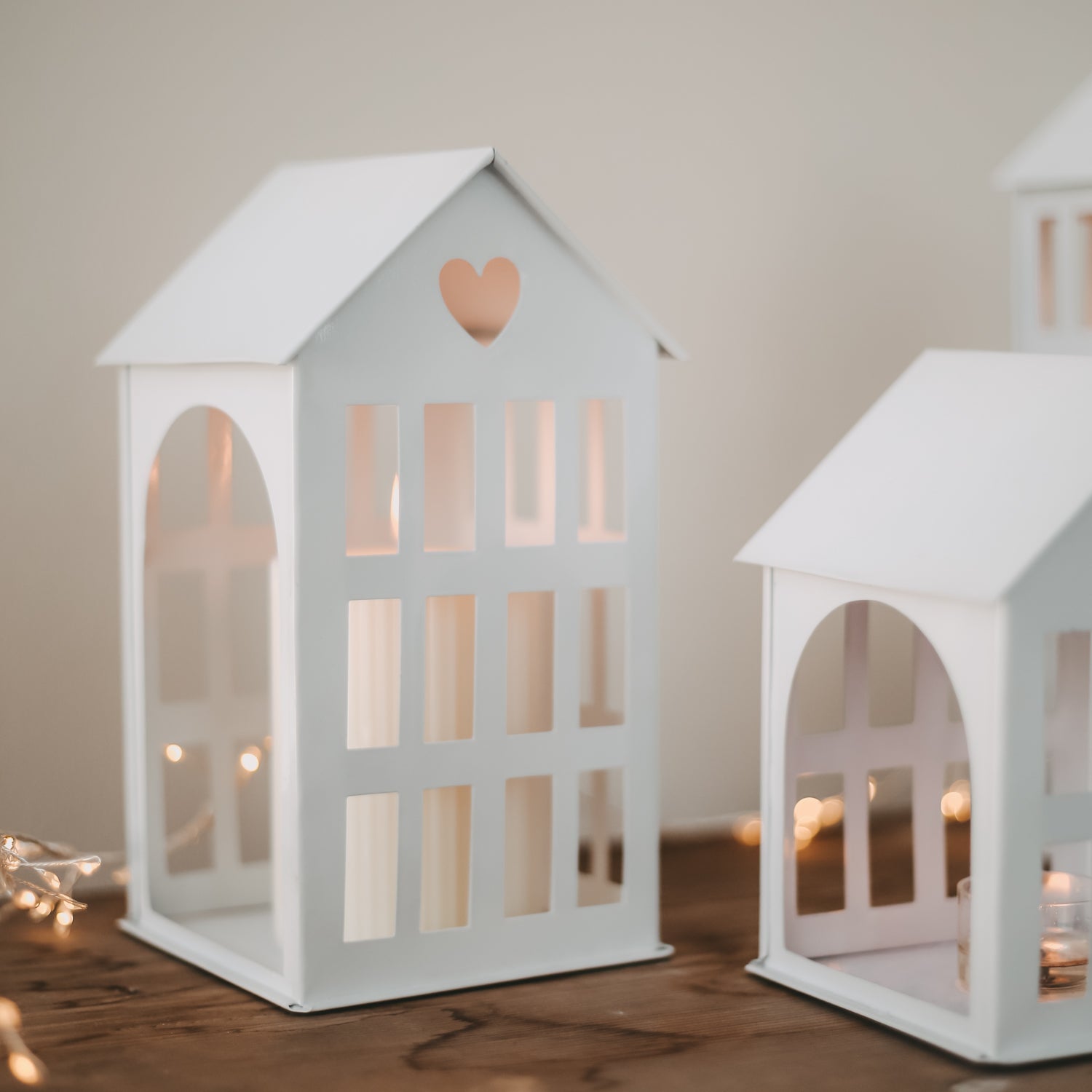Metallhaus mittel weiss - Eulenschnitt