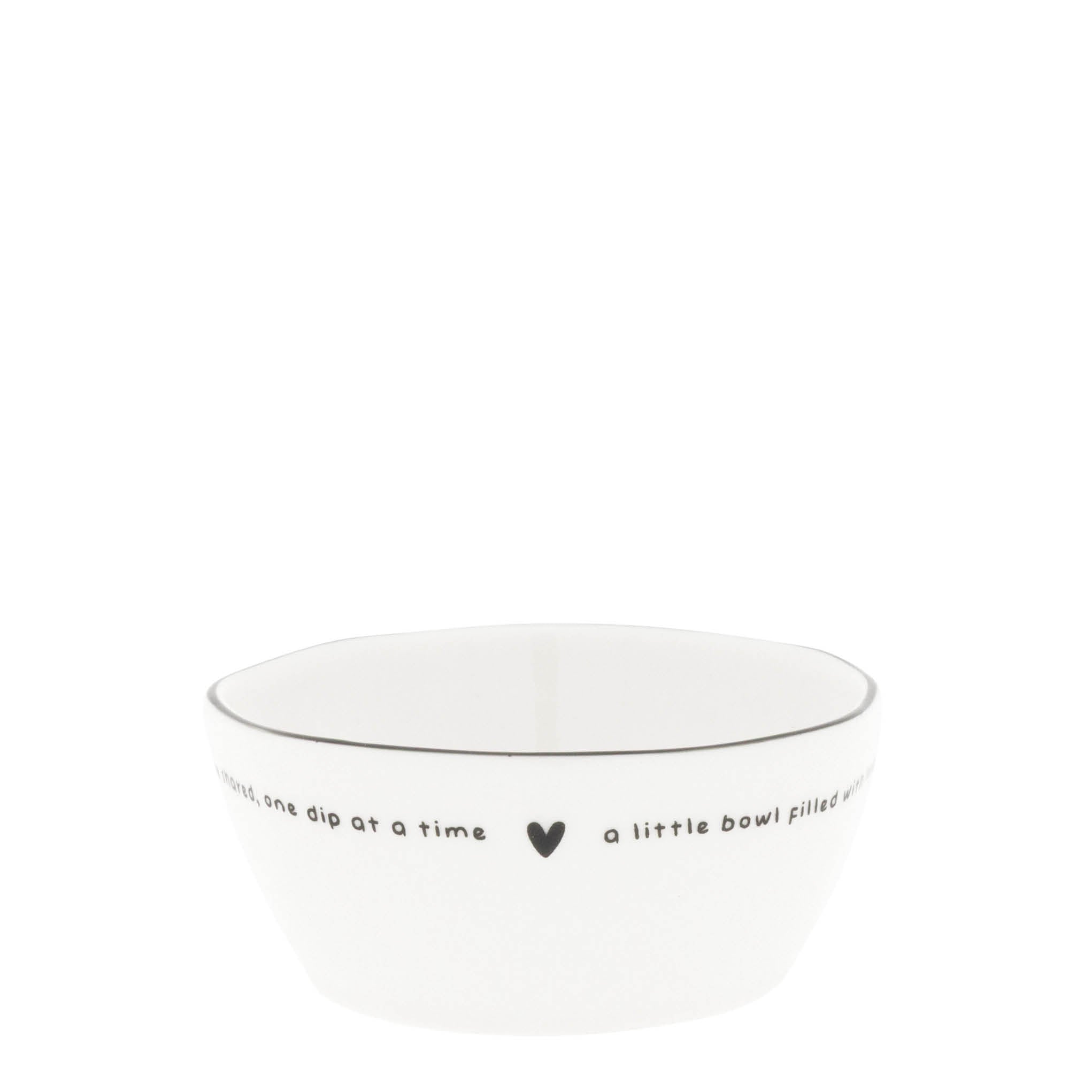 Mini bowls "hearts" 9.5x4cm beige set of 3 - Bastion Collections
