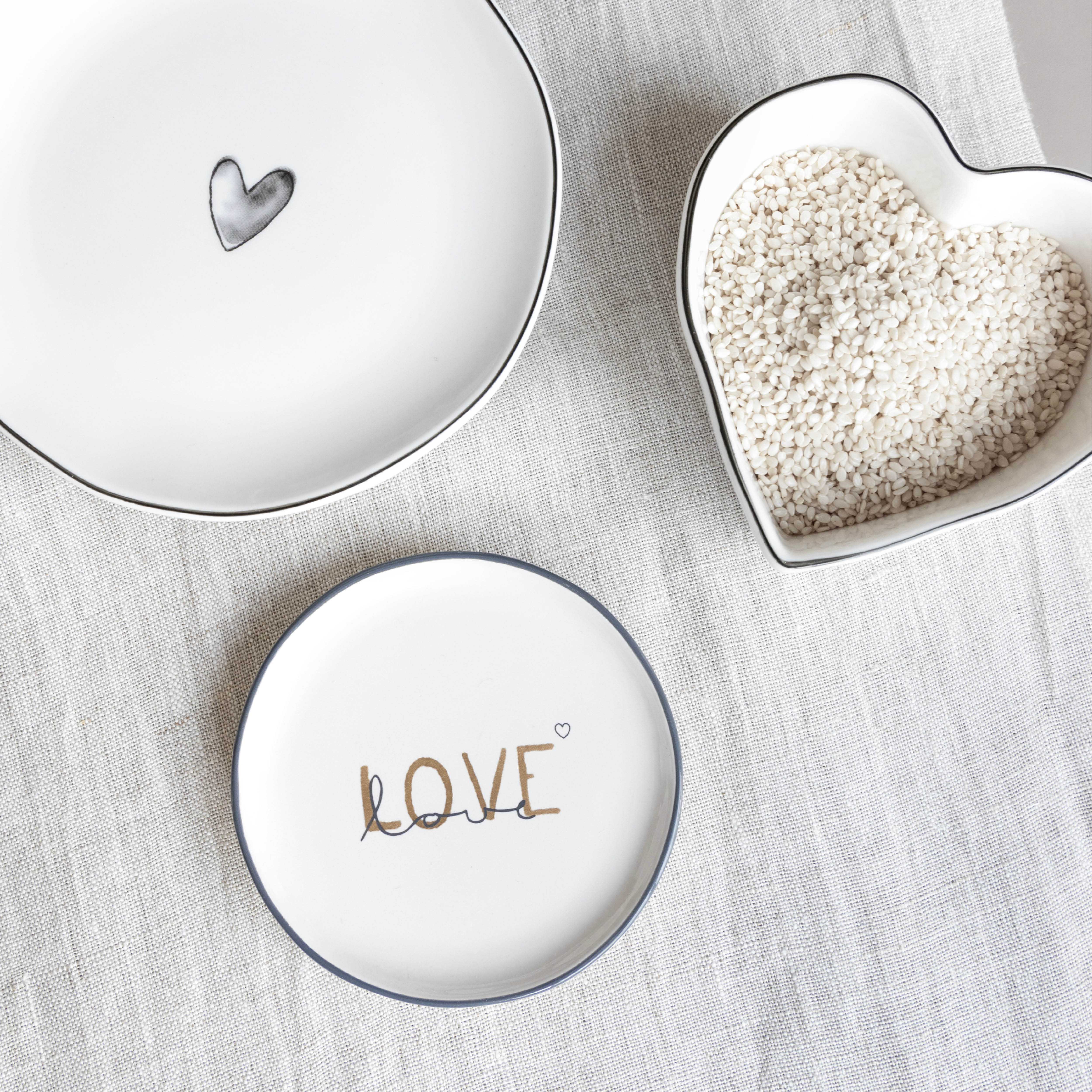 Mini Teller "big heart" schwarz - Bastion Collections