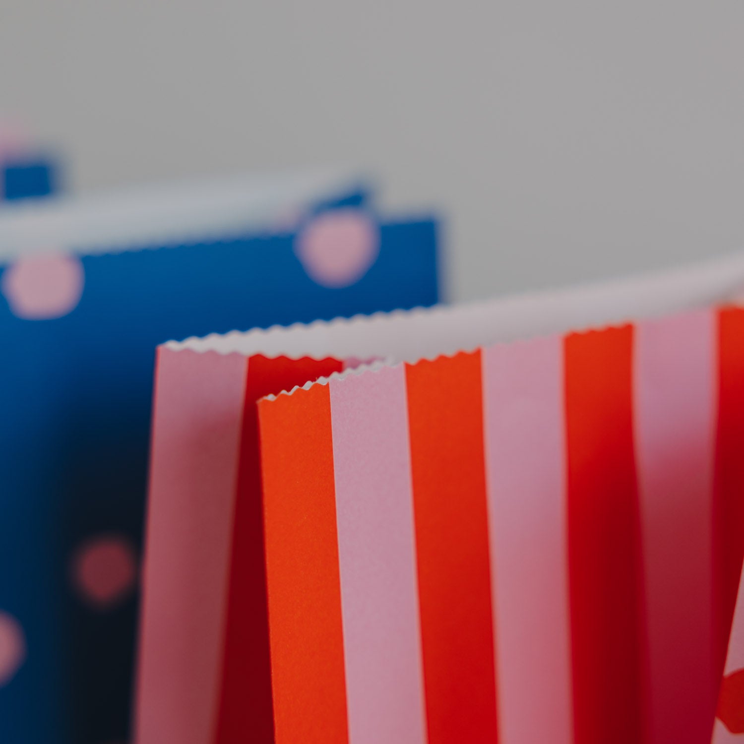 Paper bags stripes & dots pink small set of 6 - Eulenschnitt