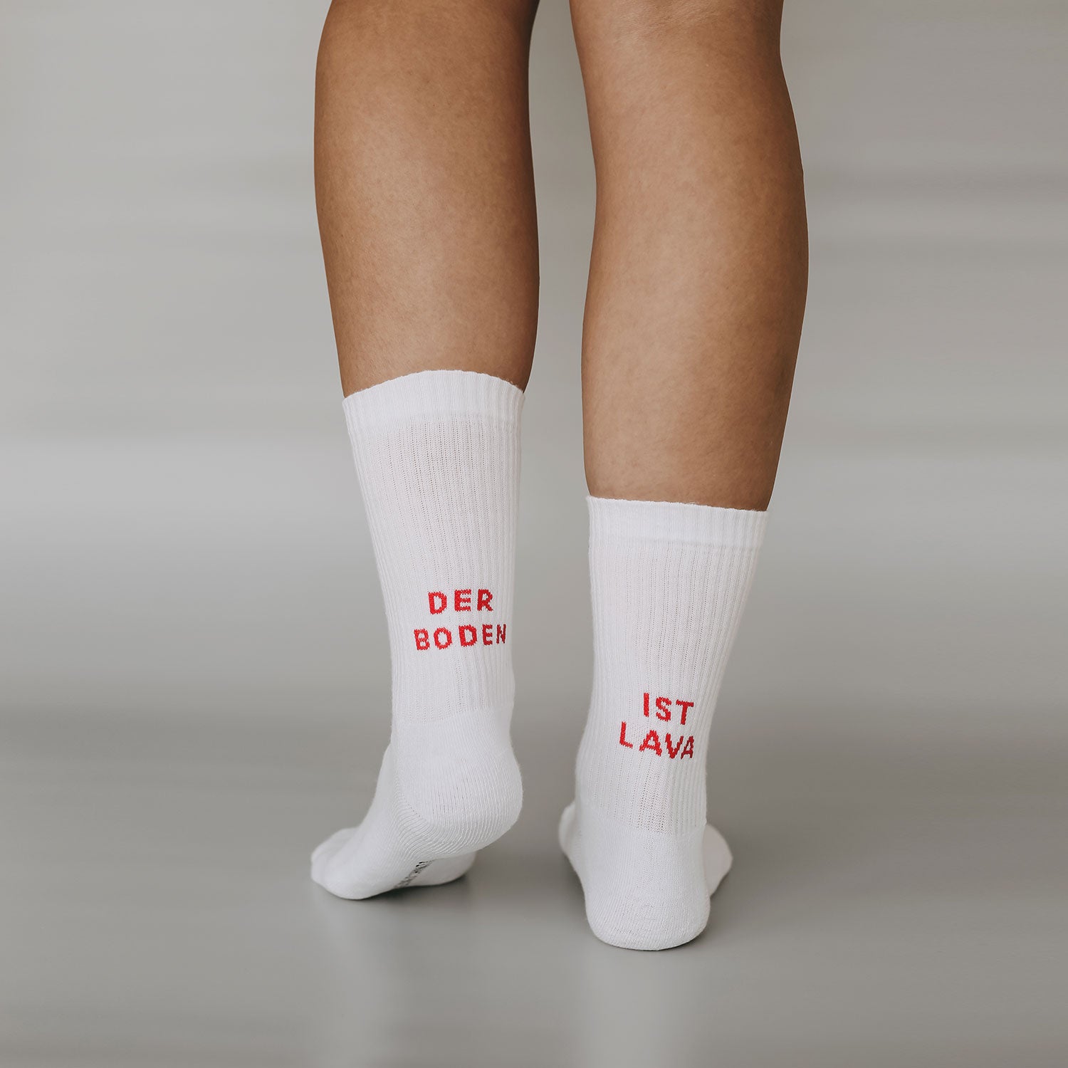 Socken "DER BODEN IST LAVA" weiss 43–46 - Eulenschnitt