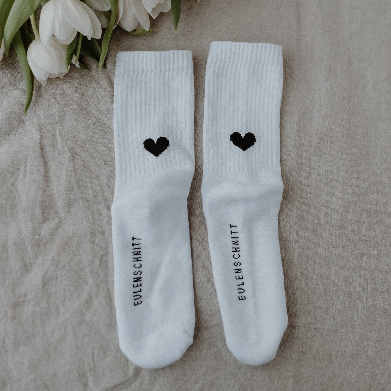 Socks heart white 35-38 - Eulenschnitt