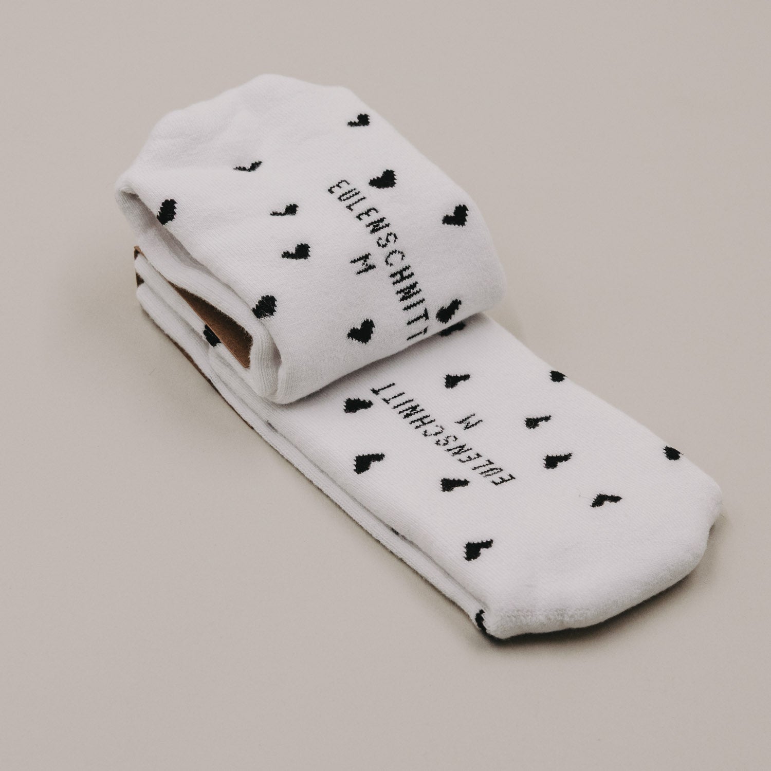 Socken Herzen schwarz 39-42 - Eulenschnitt