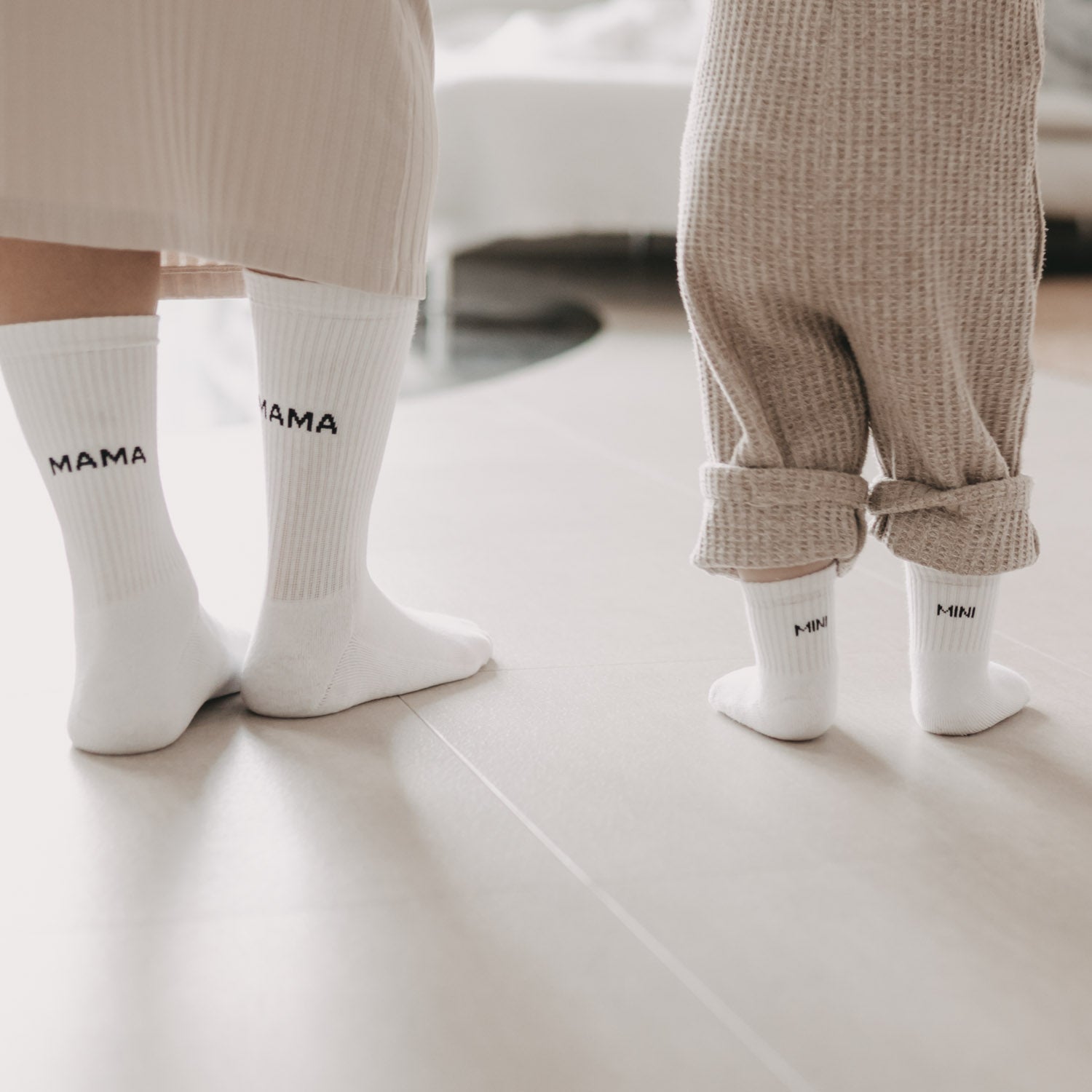 Socks "Mama" white 35-38 - Eulenschnitt