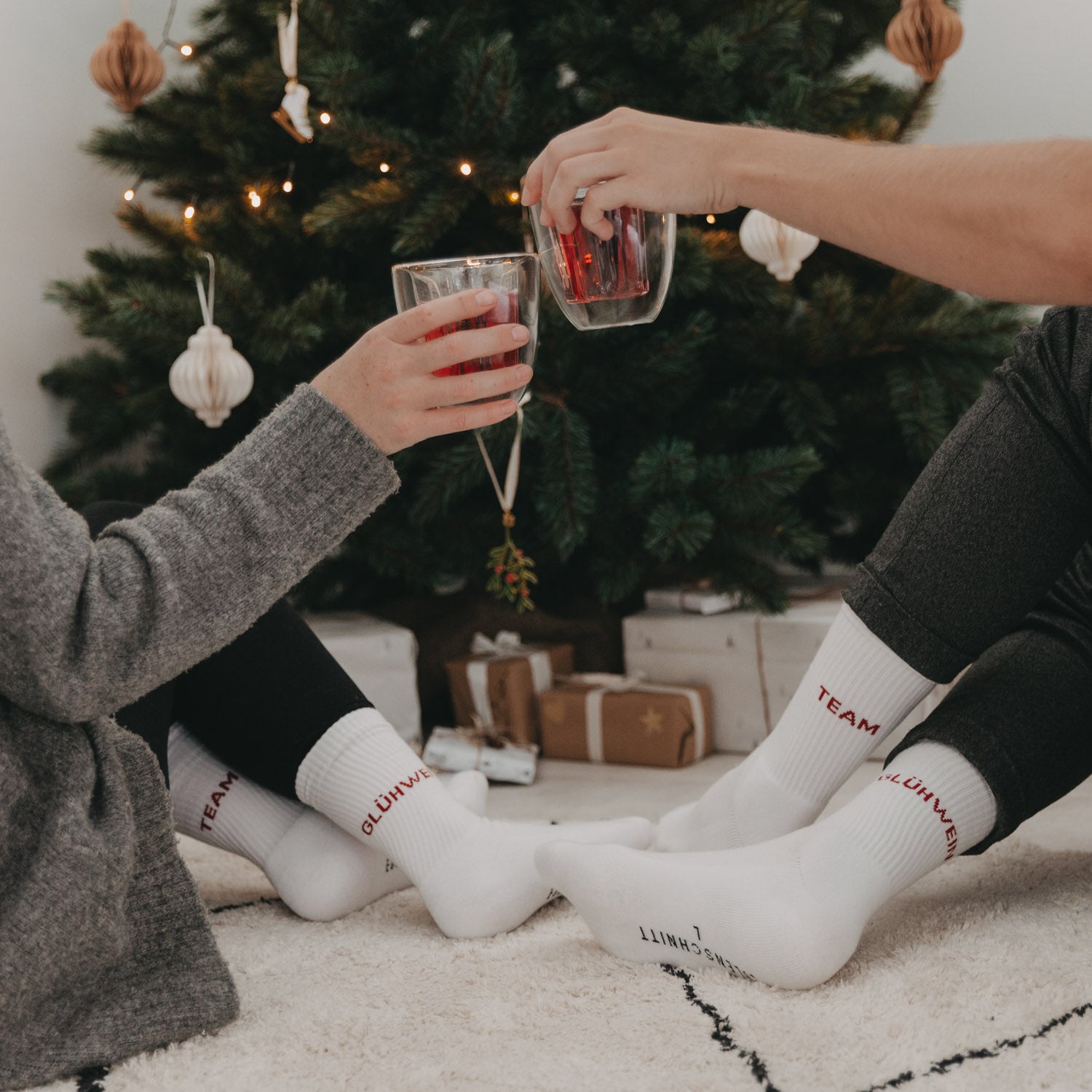 Socks "Team Glühwein" white 43-46 - Eulenschnitt