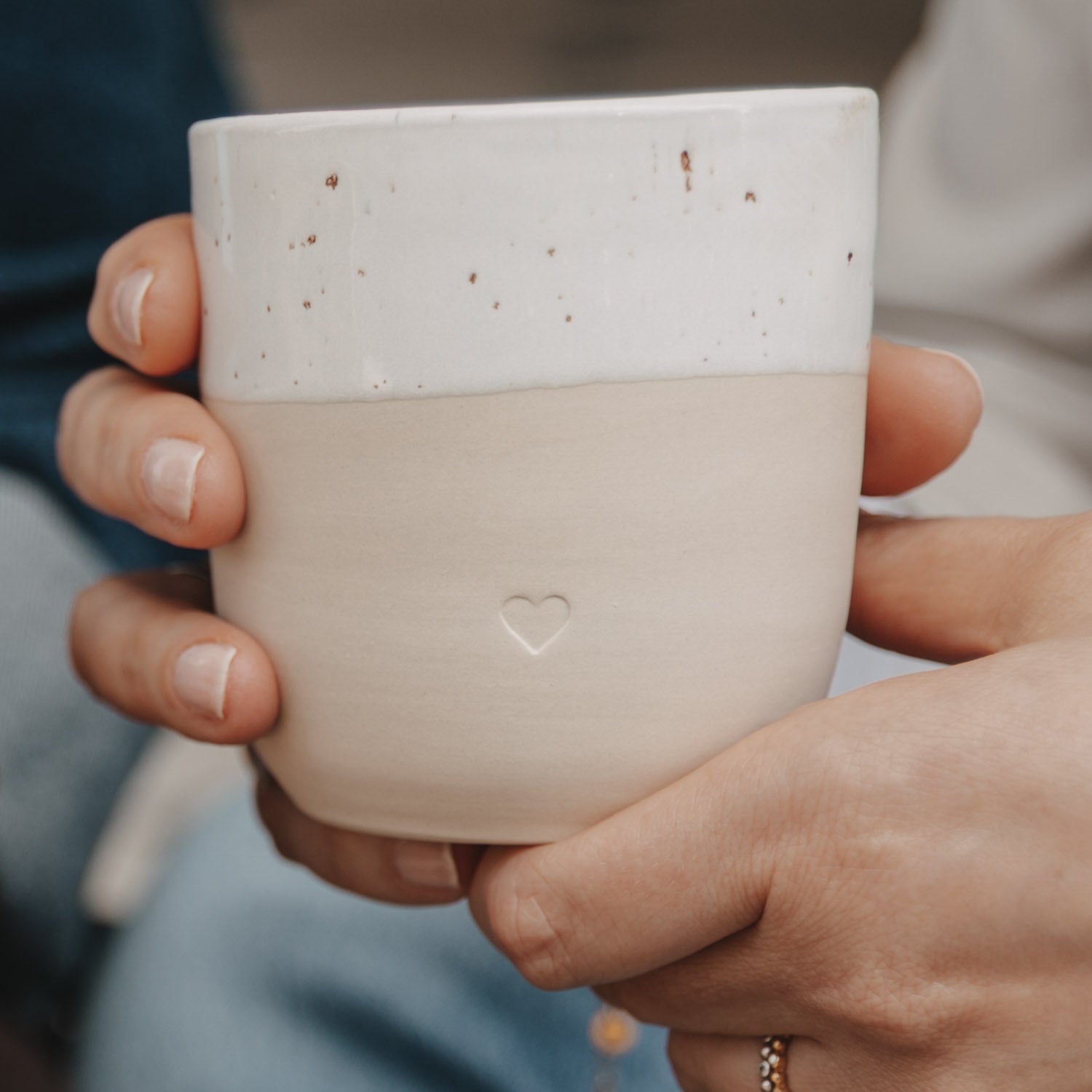 Stoneware mug heart - handmade - Eulenschnitt