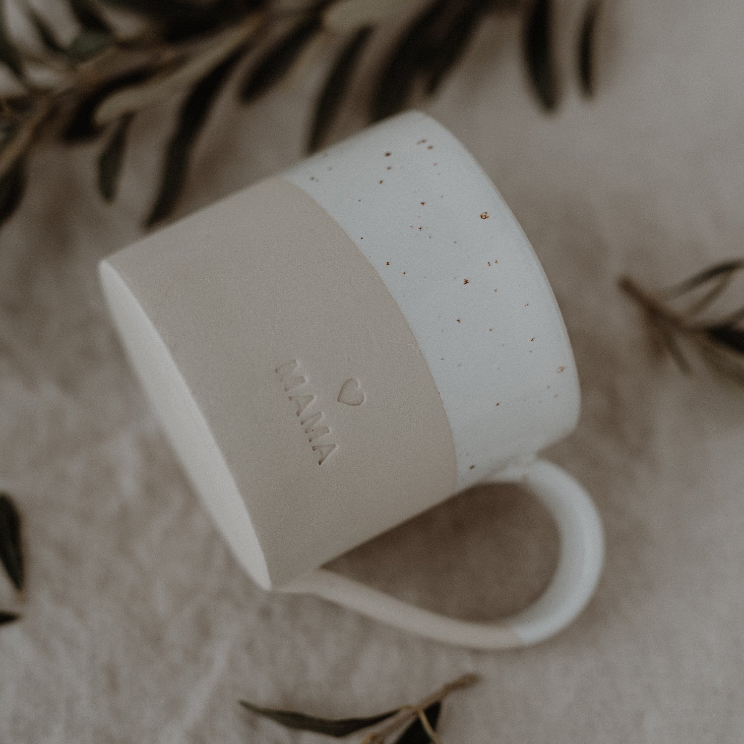 Stoneware cup "MAMA" large - handmade - Eulenschnitt