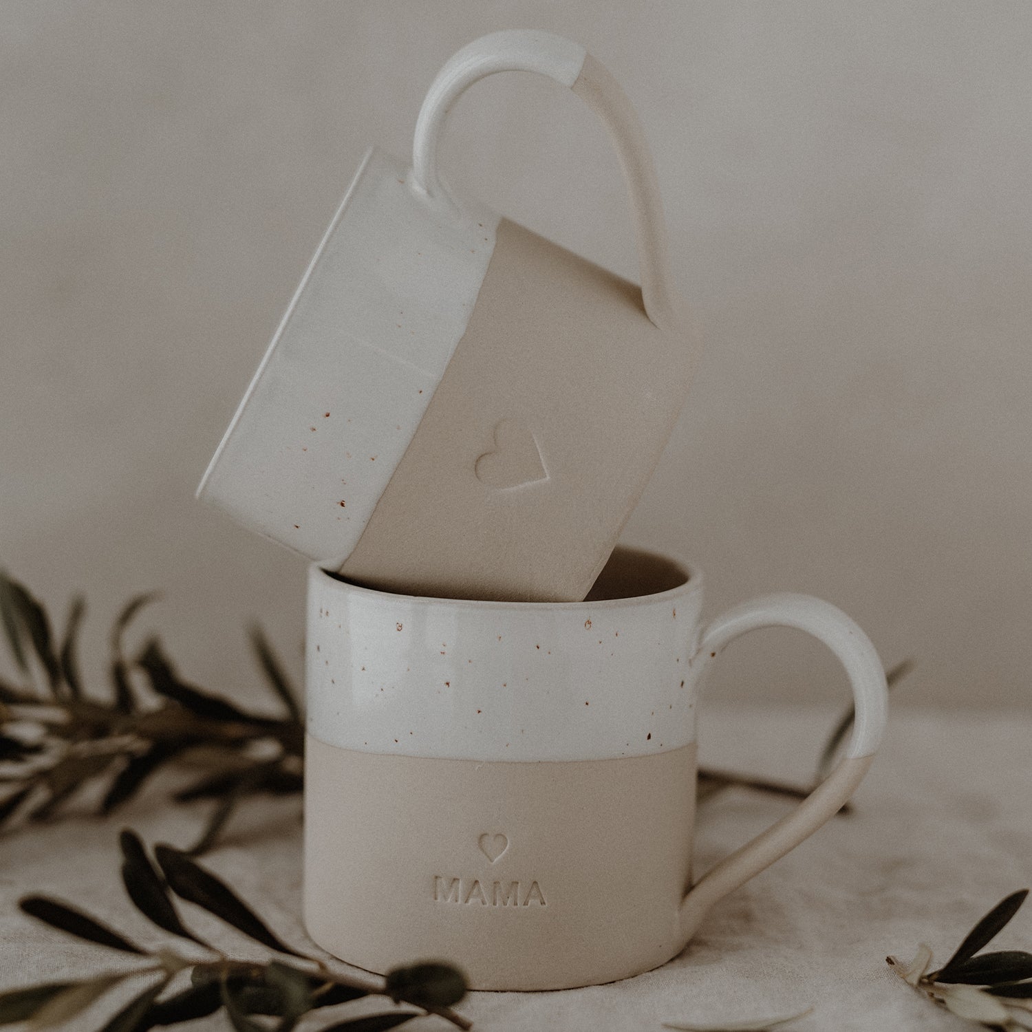 Stoneware cup "MAMA" large - handmade - Eulenschnitt