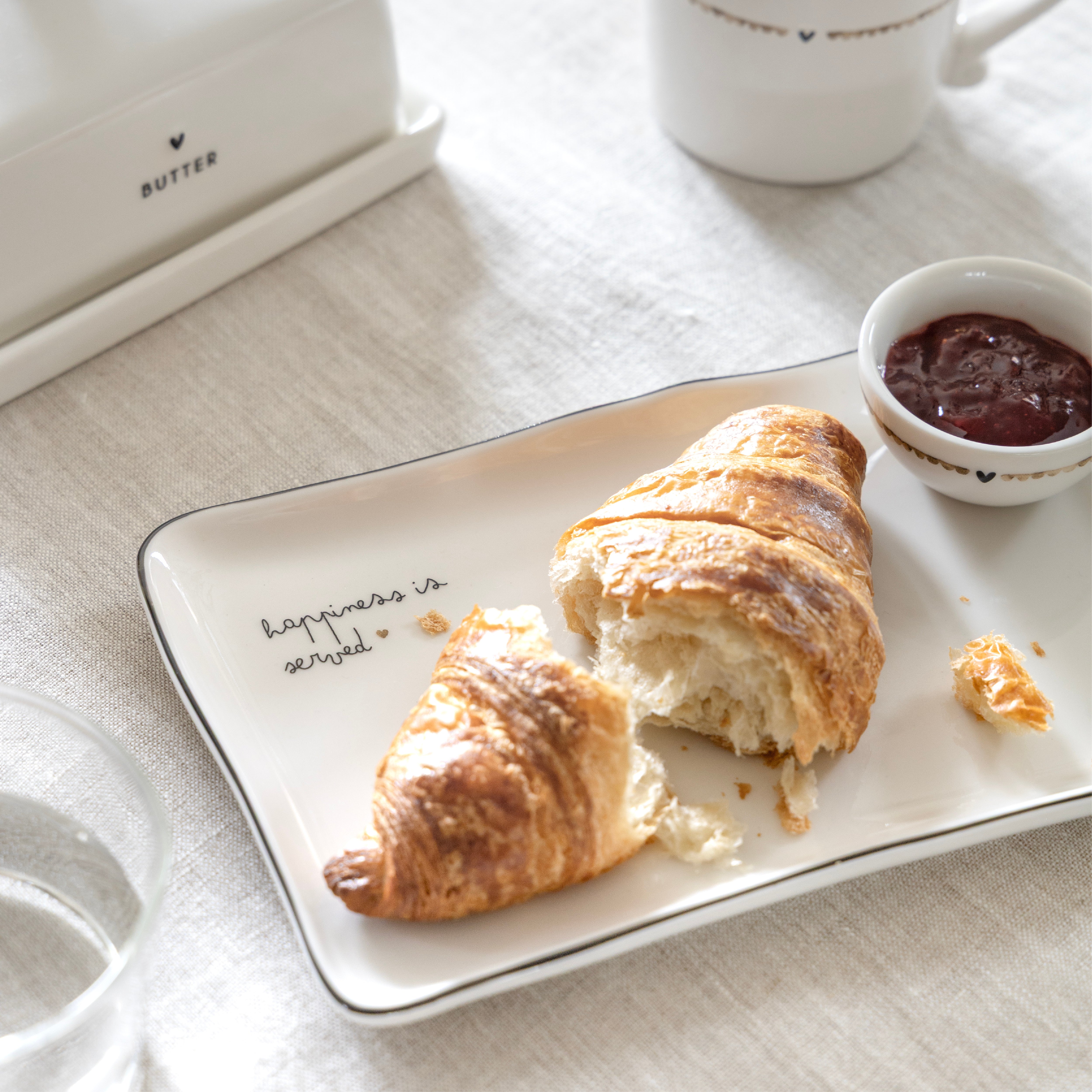 Sushi Teller "happiness is served" schwarz - Bastion Collections