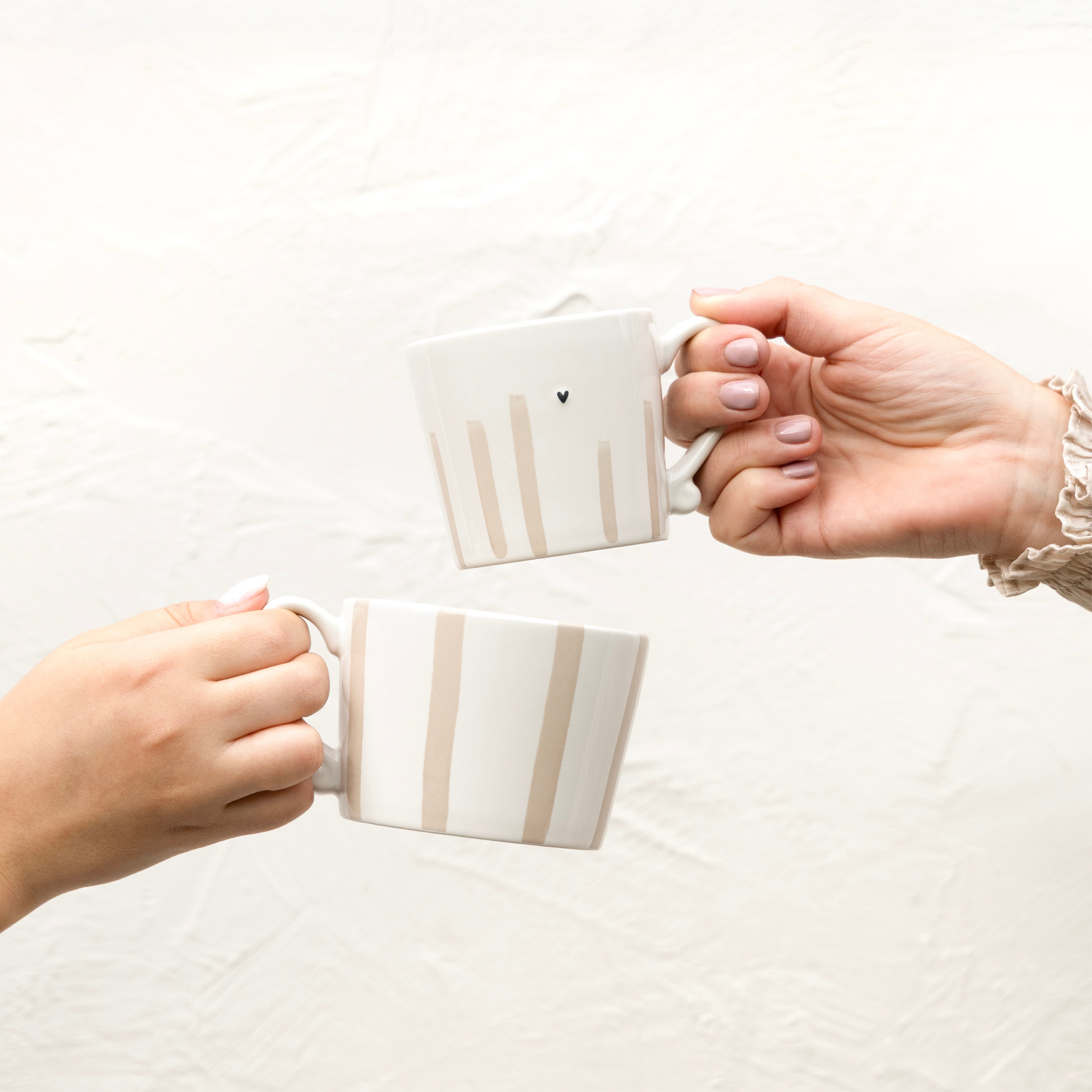 Tasse "big stripes" beige - Bastion Collections