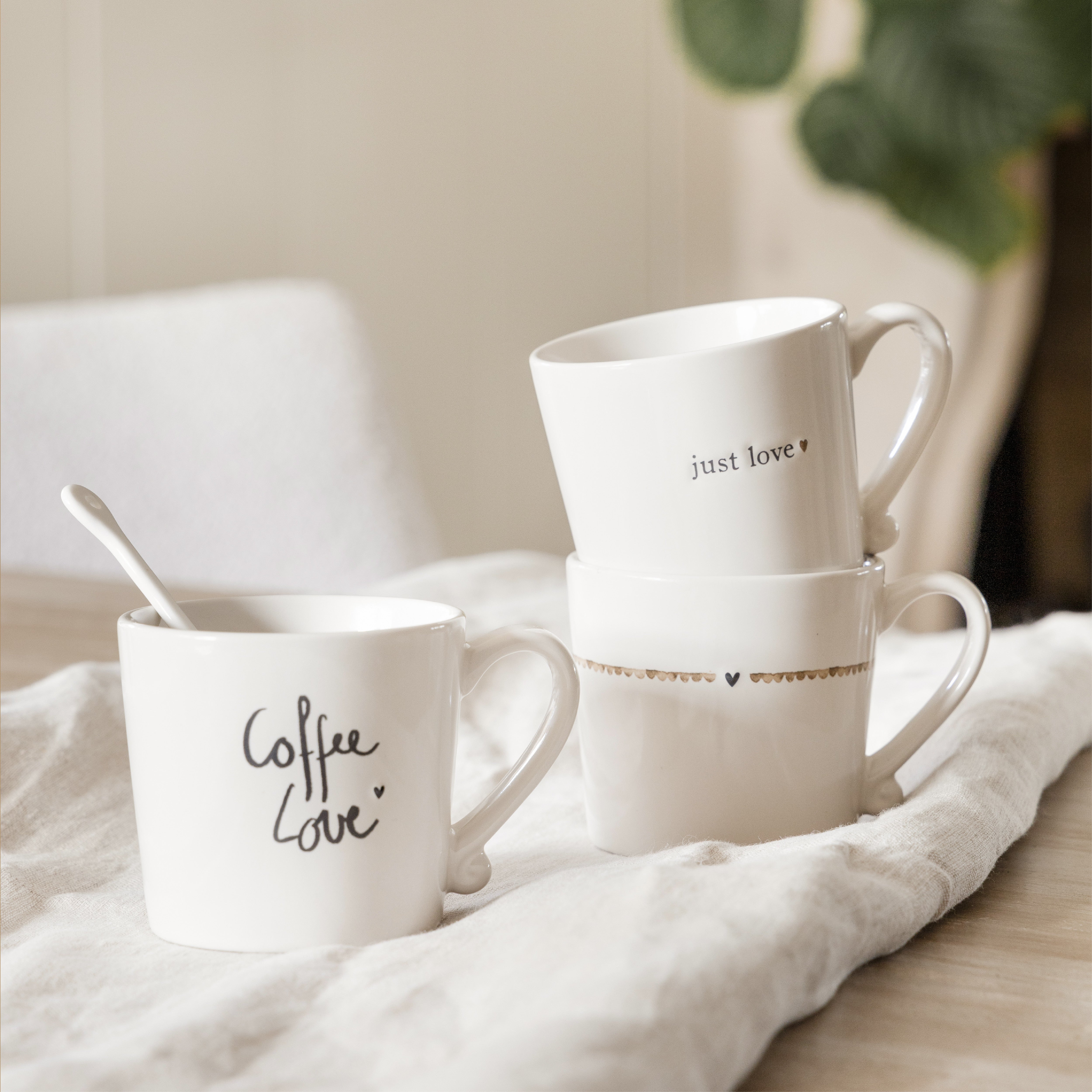 Tasse "hearts" braun - Bastion Collections