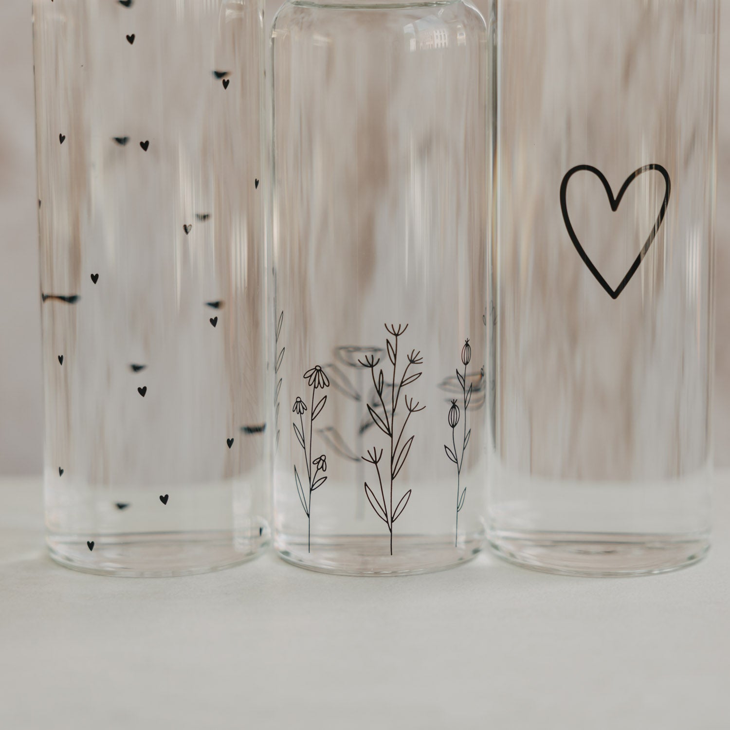 Flower Meadow Bottle 500ml Black - Eulenschnitt