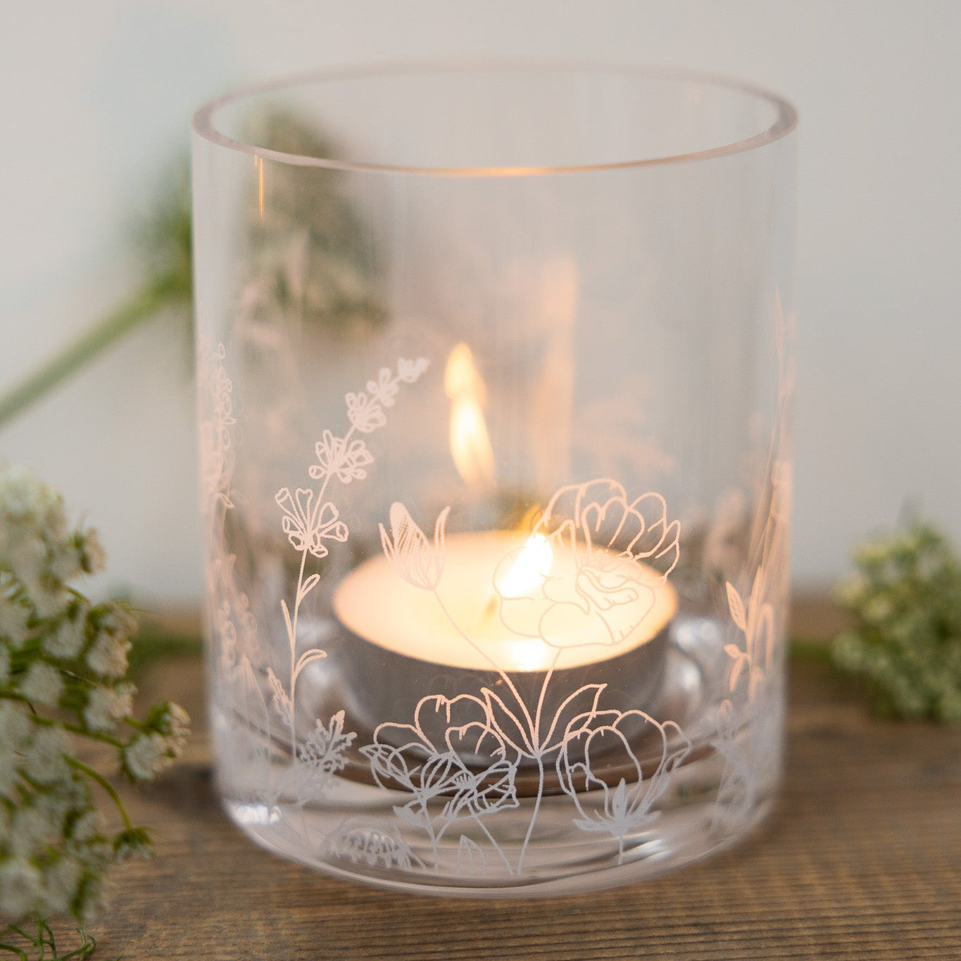Hurricane lamp "Blomsteräng" large - Storefactory