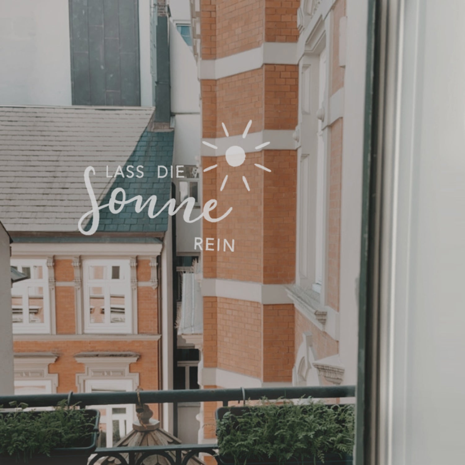 Wandsticker "LASS DIE Sonne REIN" - Eulenschnitt