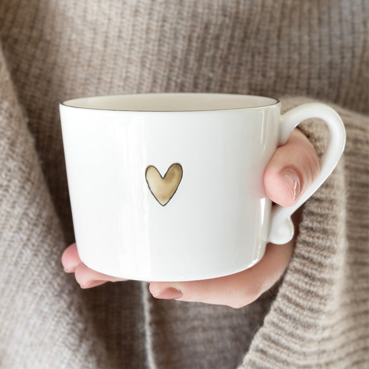 Tasse "big heart" gross braun - Bastion Collections