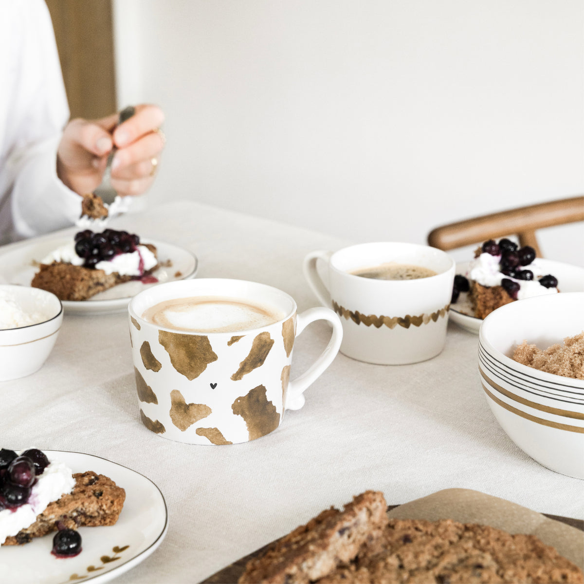 Tasse "cow print" gross braun - Bastion Collections