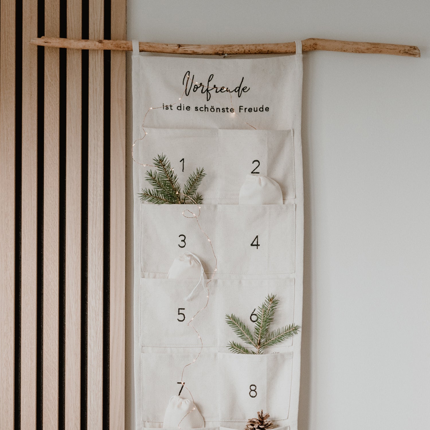 Adventskalender "Vorfreude ist die schönste Freude" 30cm créme - Eulenschnitt