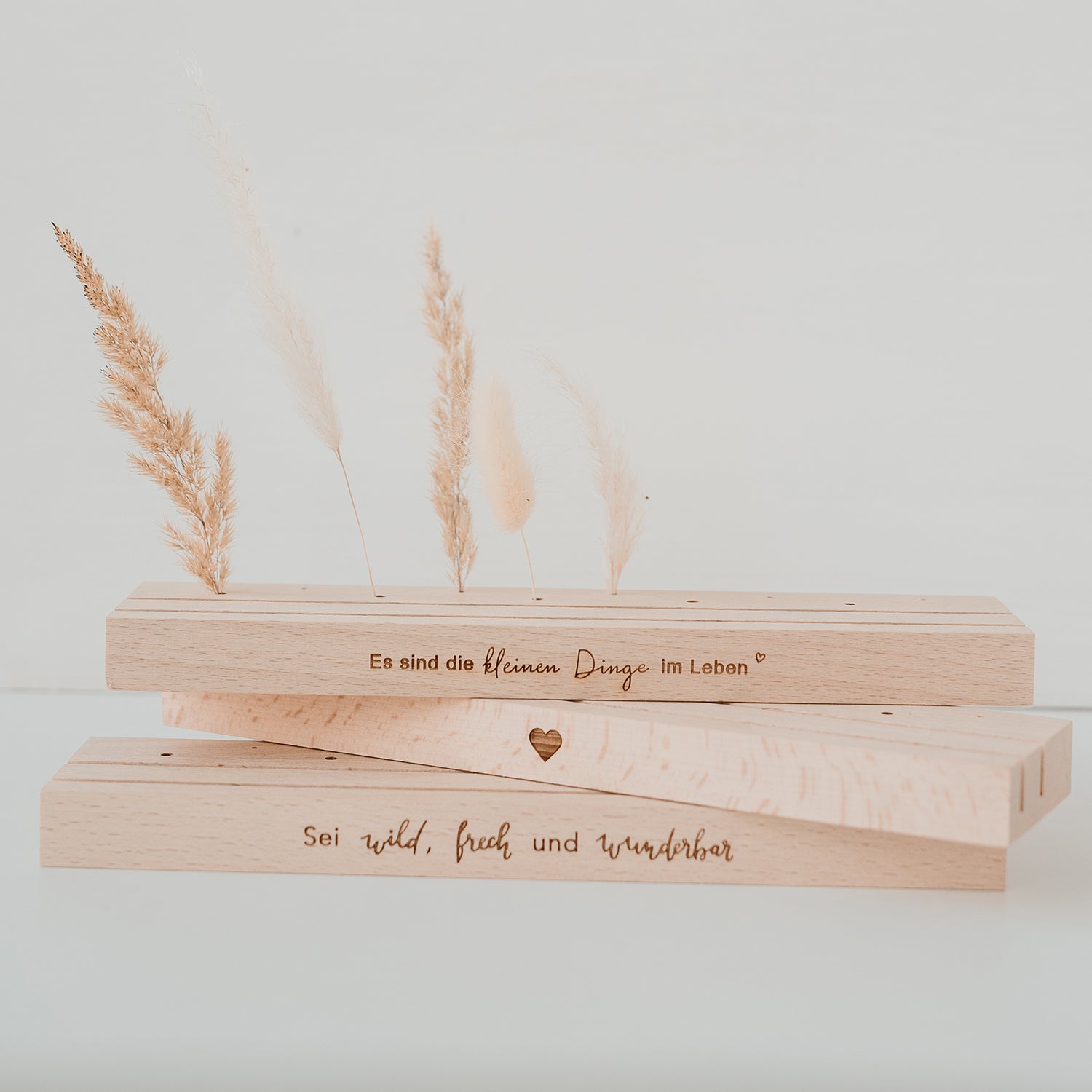 Flower & Card stand 25cm heart natural - Eulenschnitt