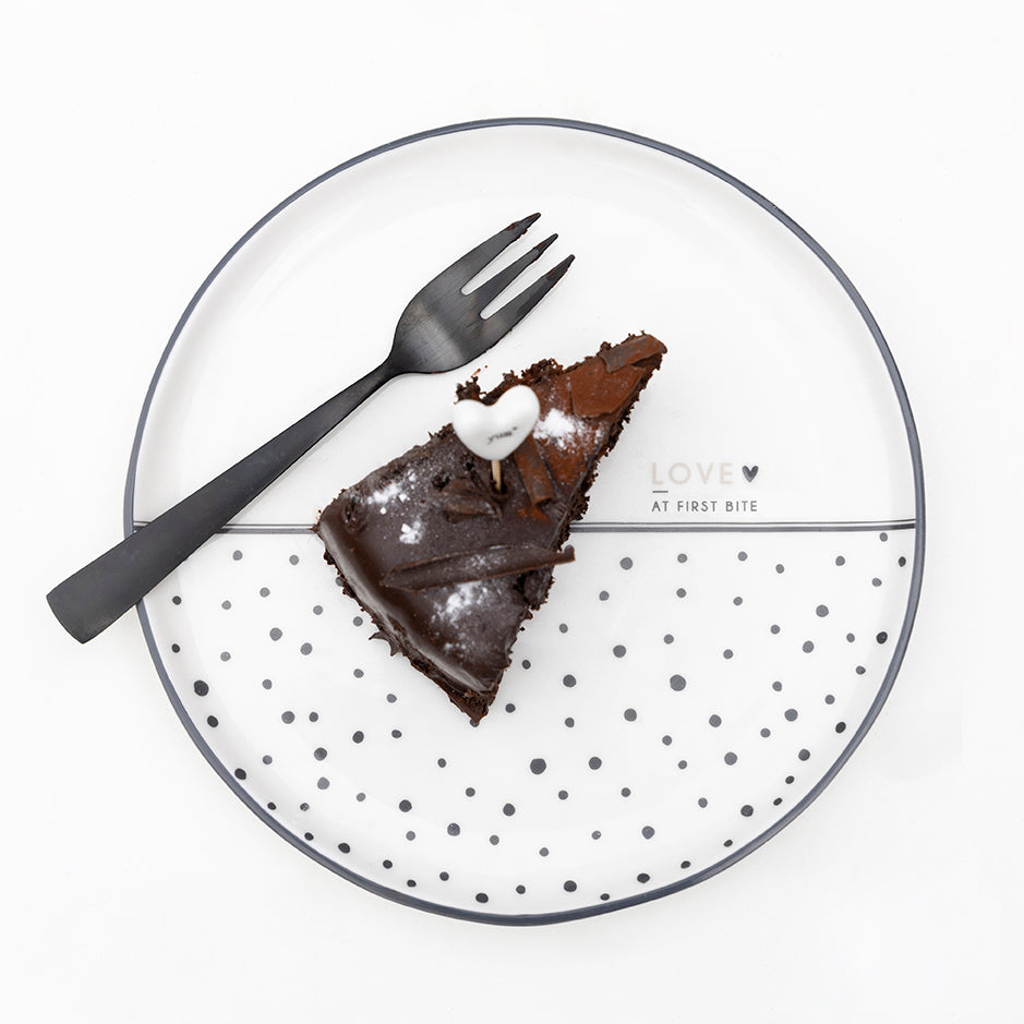 Dessertteller/Frühstücksteller "LOVE AT FIRST BITE" 19cm schwarz - Bastion Collections