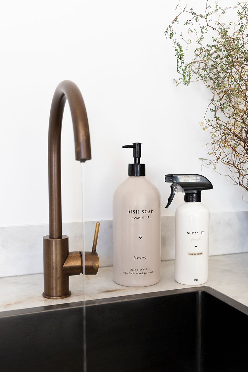 Flacone spray "Spray it fresh" nero - Bastion Collections