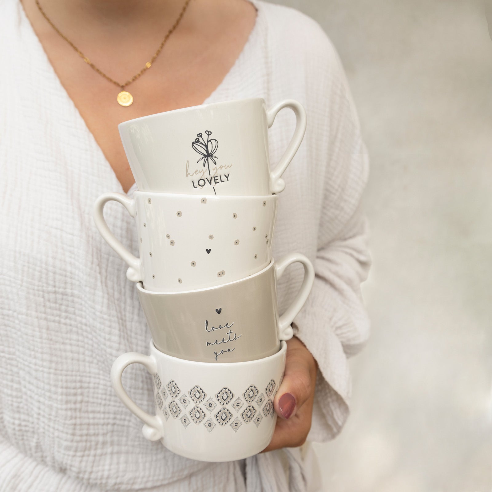 Tasse "Love meets you" gross beige - Bastion Collections
