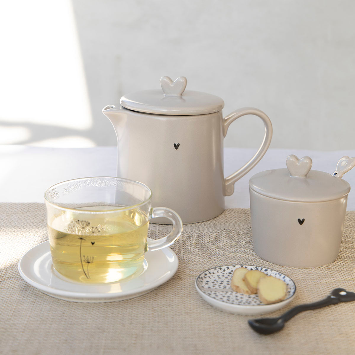 Assiette sachet de thé "flower with stripe" beige 9cm - Bastion Collections