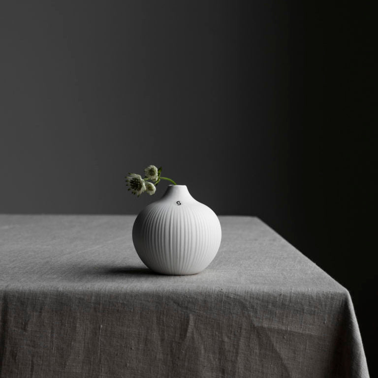 Vase "Fröbacken" klein weiss - Storefactory