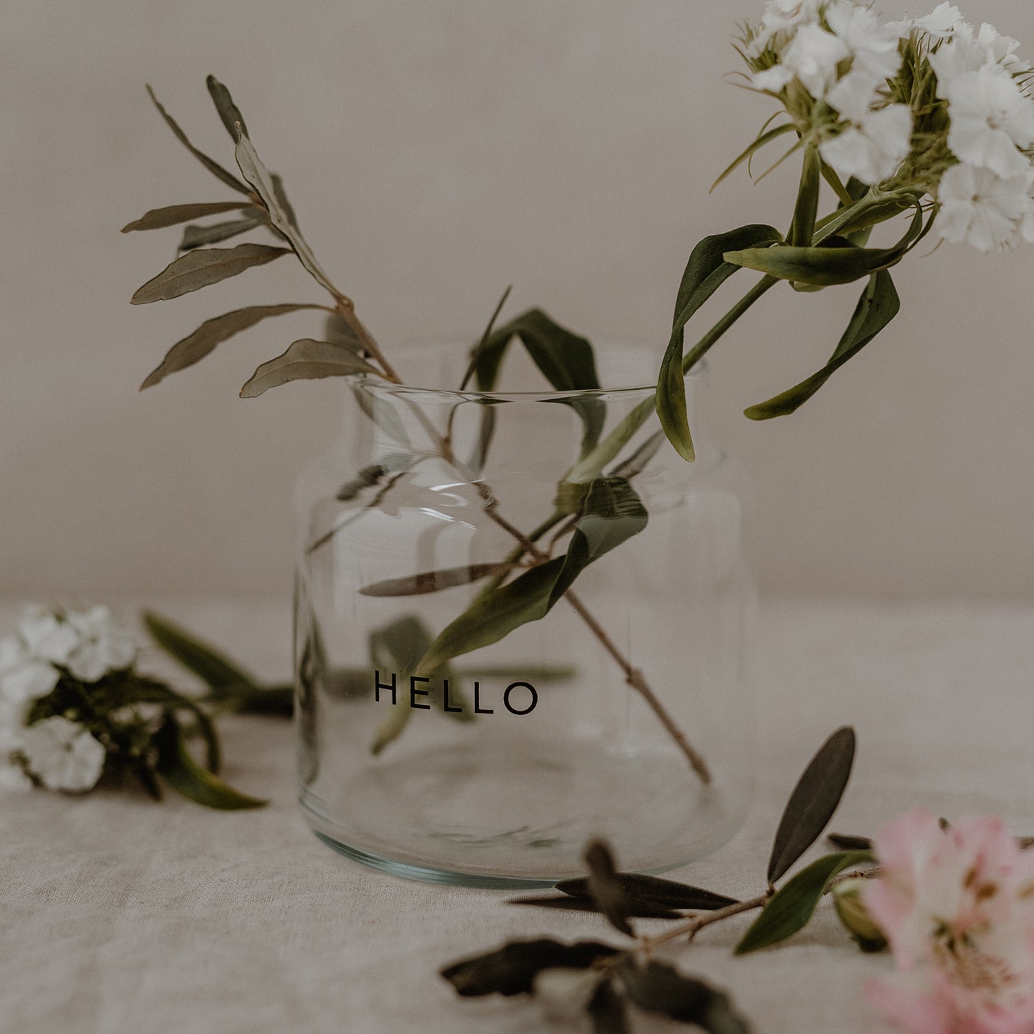 Vase en verre "Hello" moyen noir - Eulenschnitt