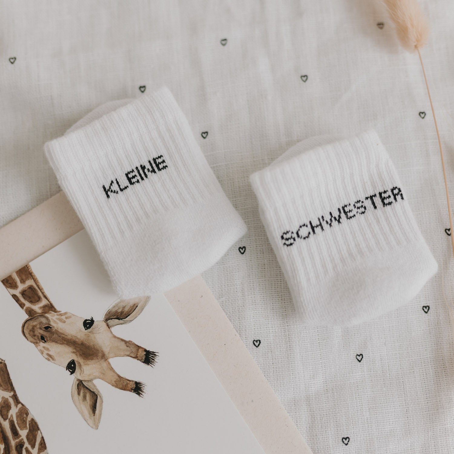 Babysocken "kleine Schwester" weiss 16–18 - Eulenschnitt