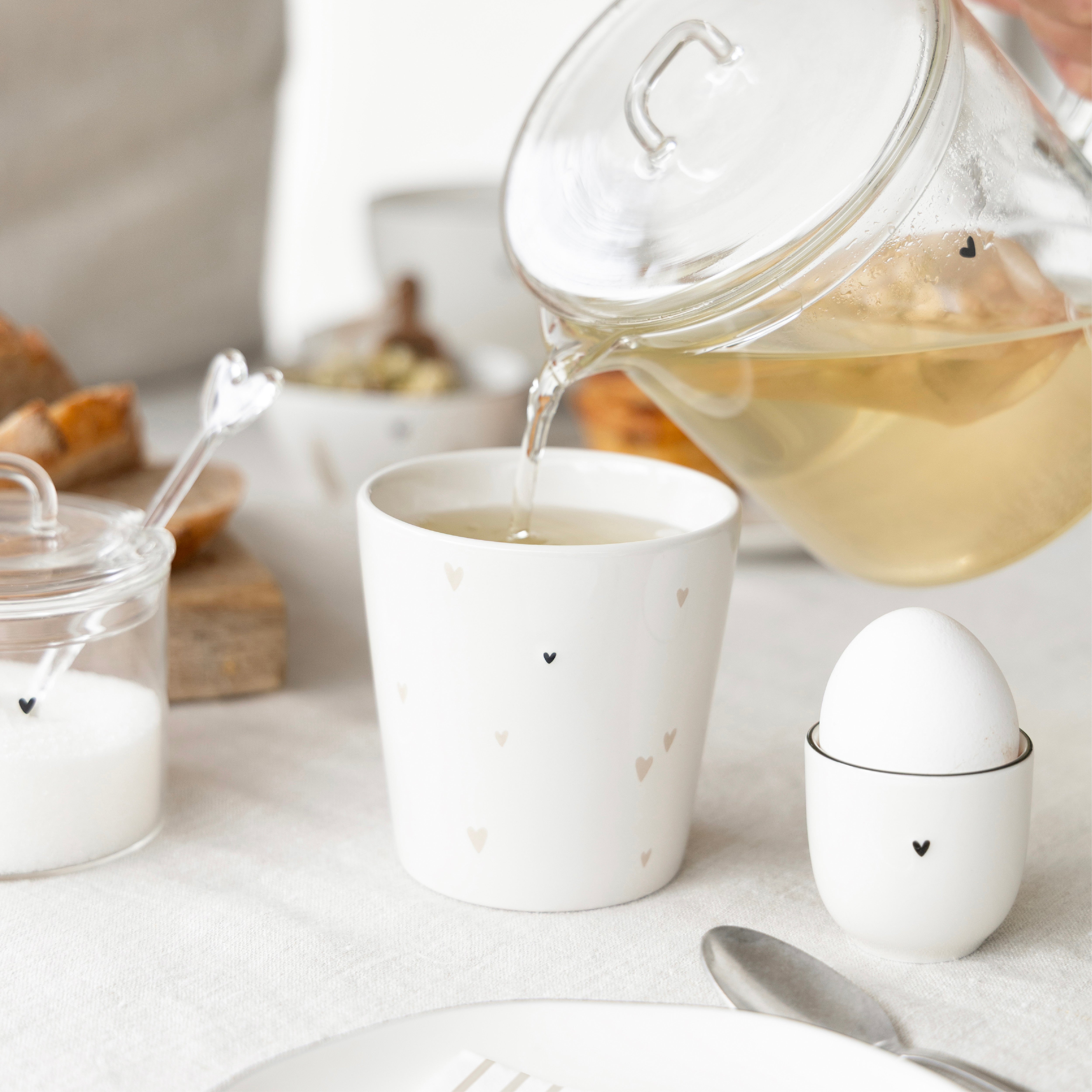 Becher "hearts" beige - Bastion Collections