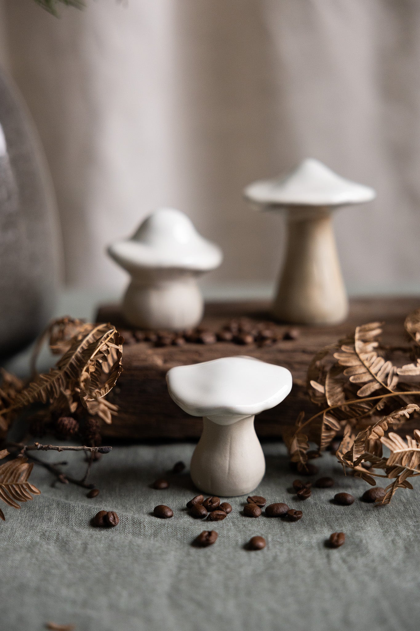 Champignon décoratif "Skogsryd" blanc - Storefactory (Image 4)