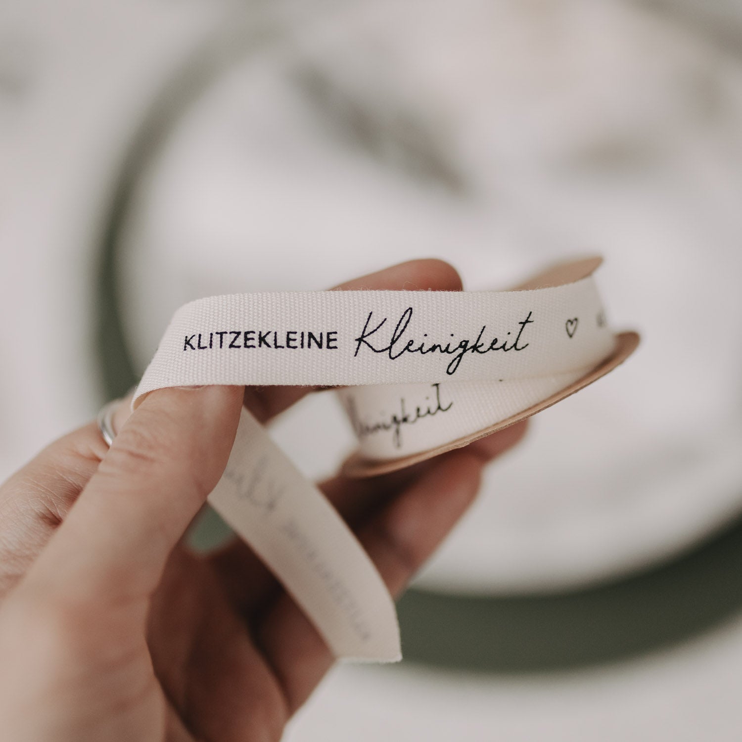 Geschenkband "Klitzekleine Kleinigkeit" 5m - Eulenschnitt