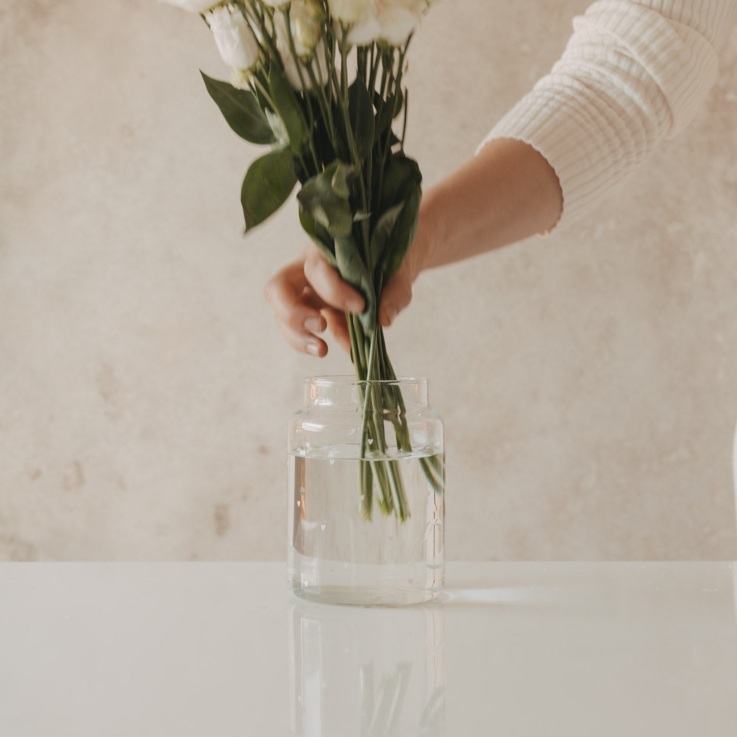 Glass vase hearts large white - Eulenschnitt (Image 3)
