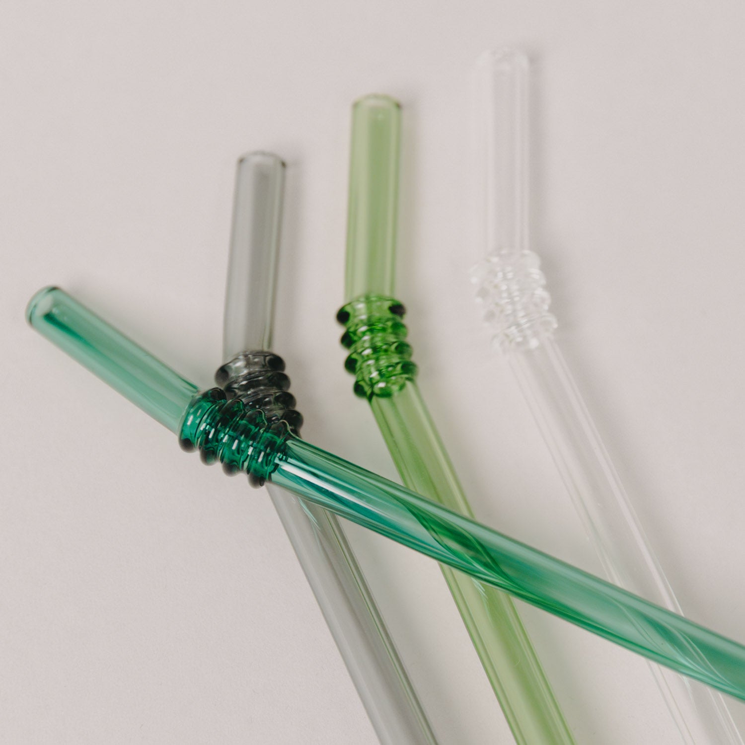 Glasstrohhalm geknickt 20cm grün 4er Set - Eulenschnitt