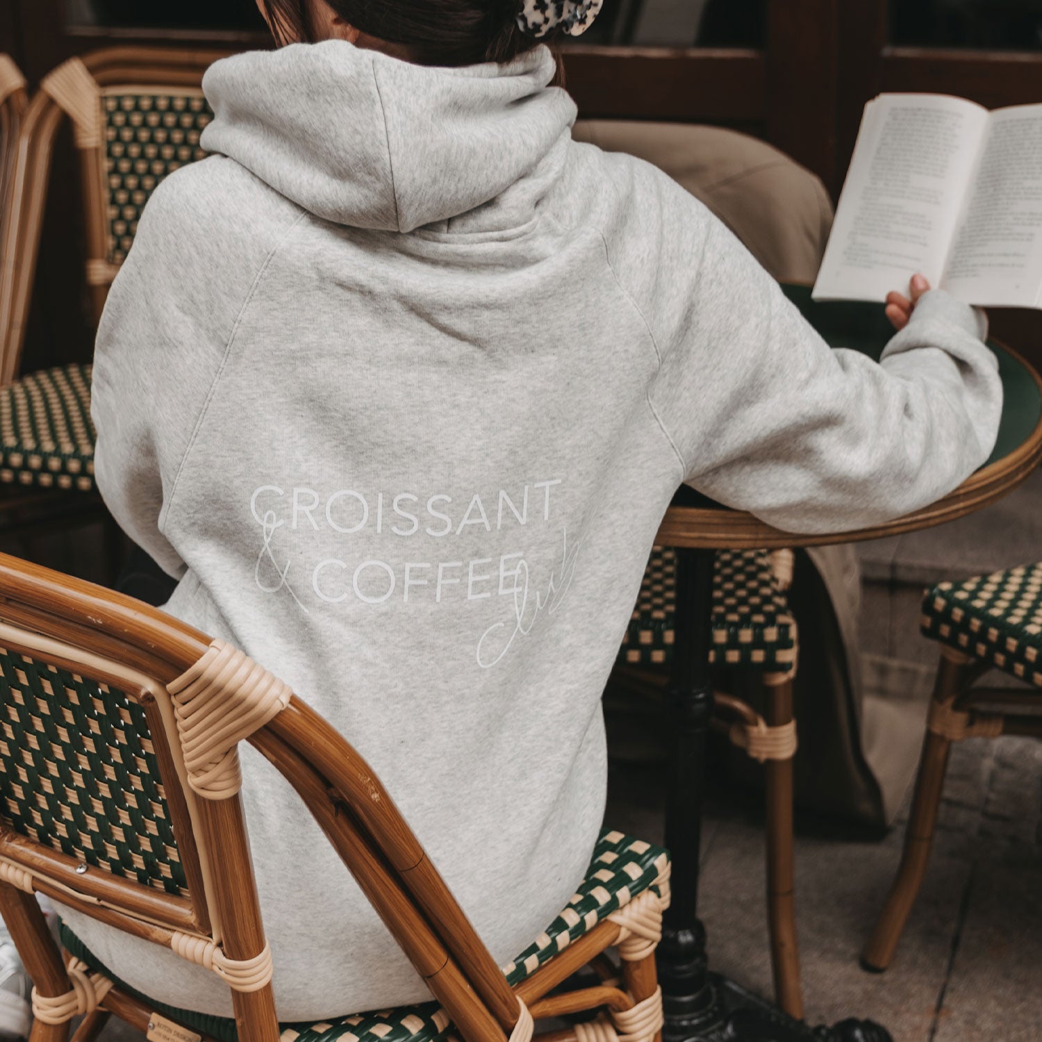 Hoodie "Croissant & Coffee Club" M – Limited Edition - Eulenschnitt