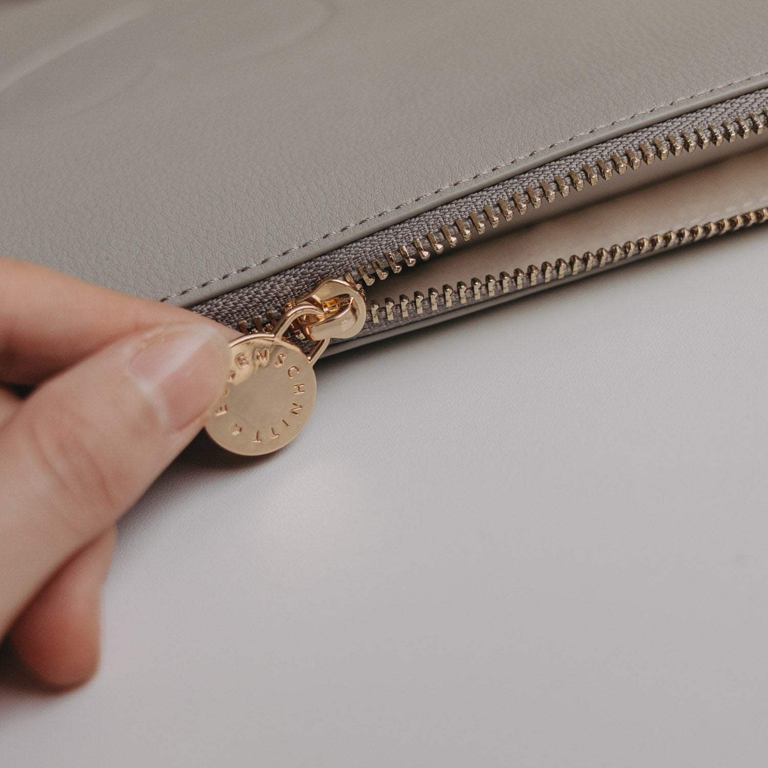 Laptoptasche Herz grau - Eulenschnitt